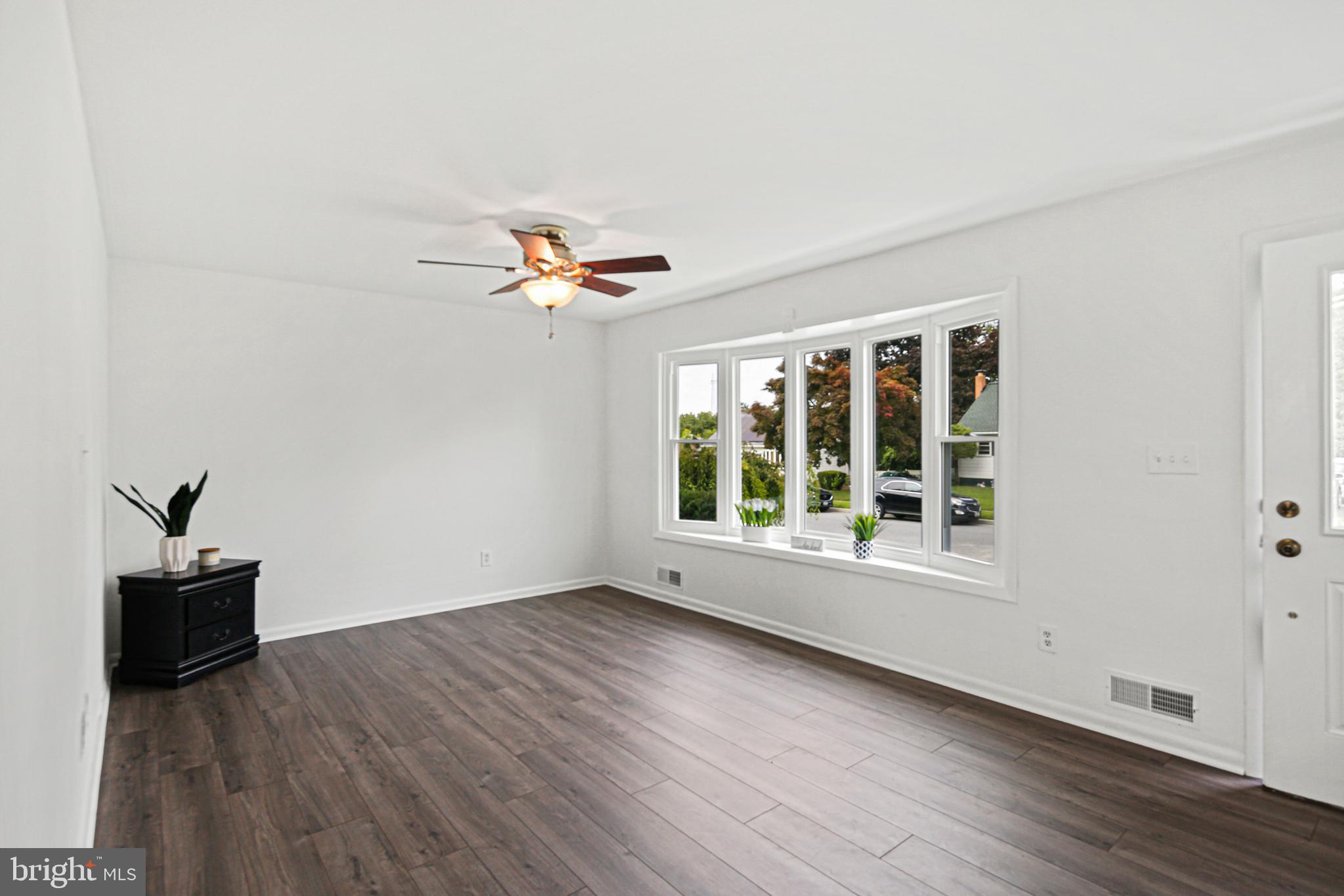 ROLLING ROAD FARMS - Residential