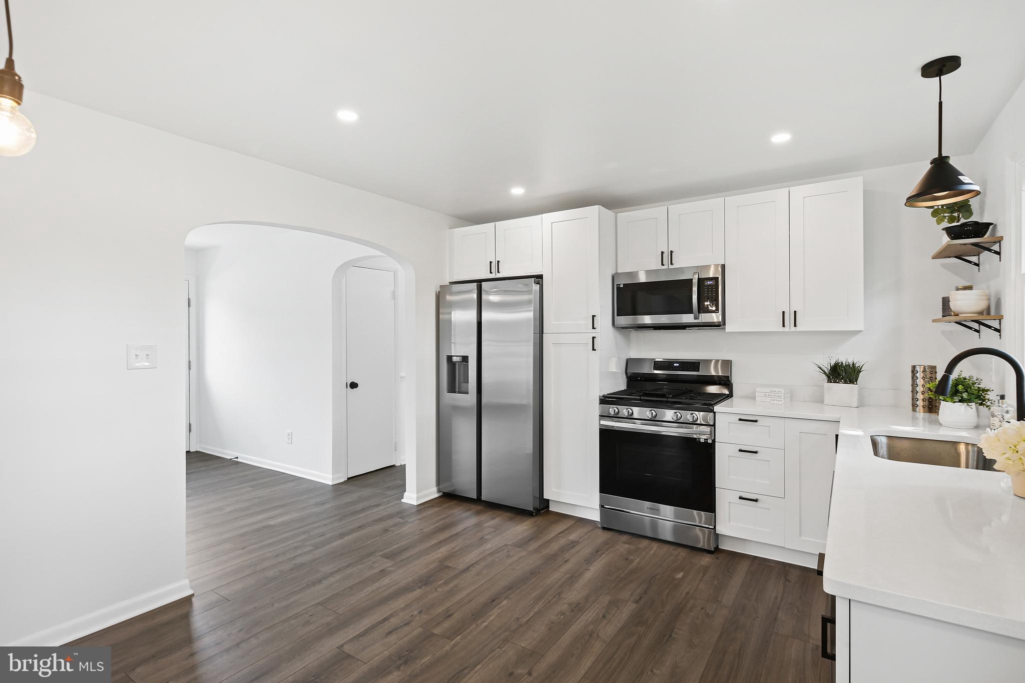 ROLLING ROAD FARMS - Residential