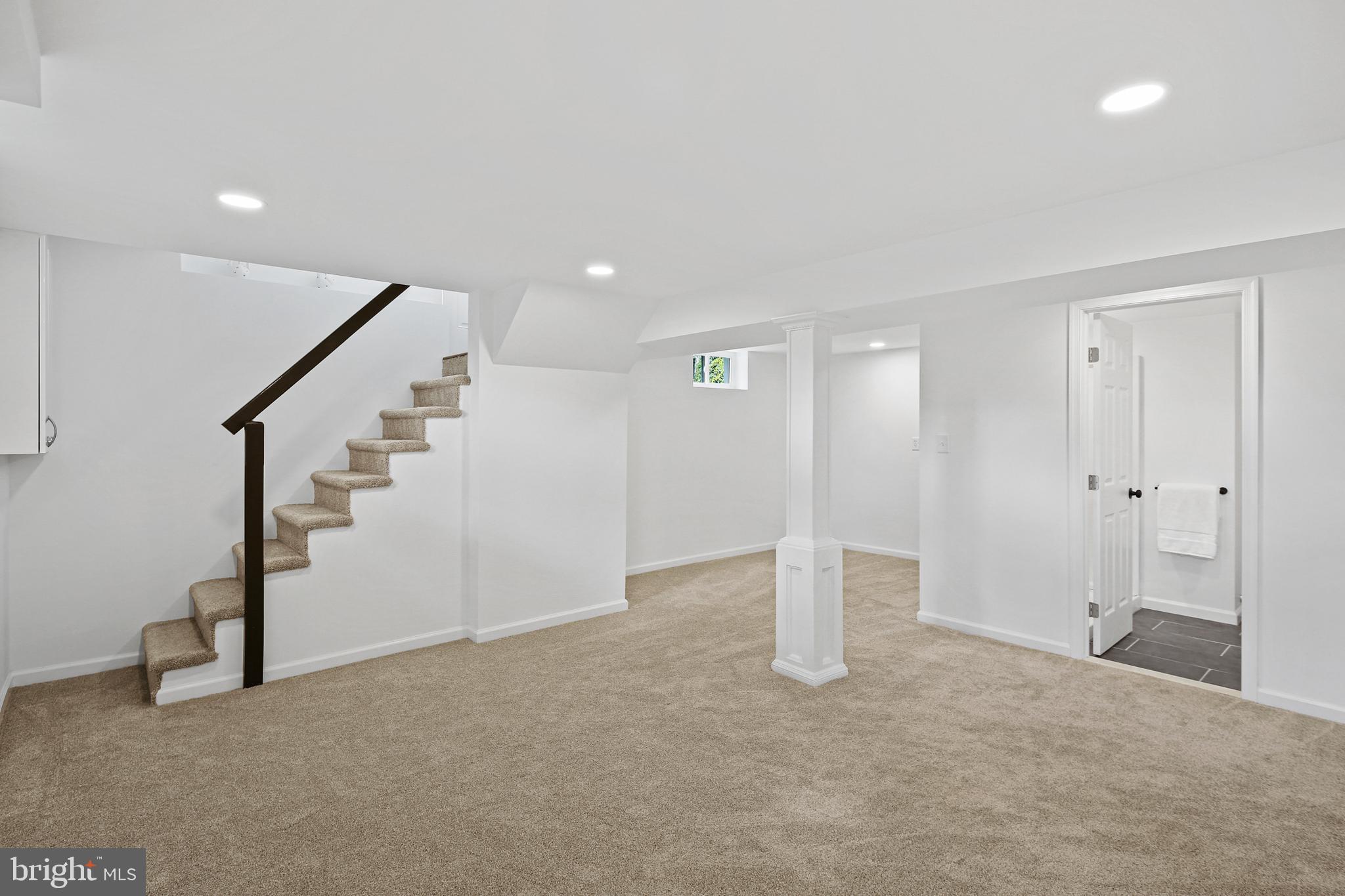 ROLLING ROAD FARMS - Residential