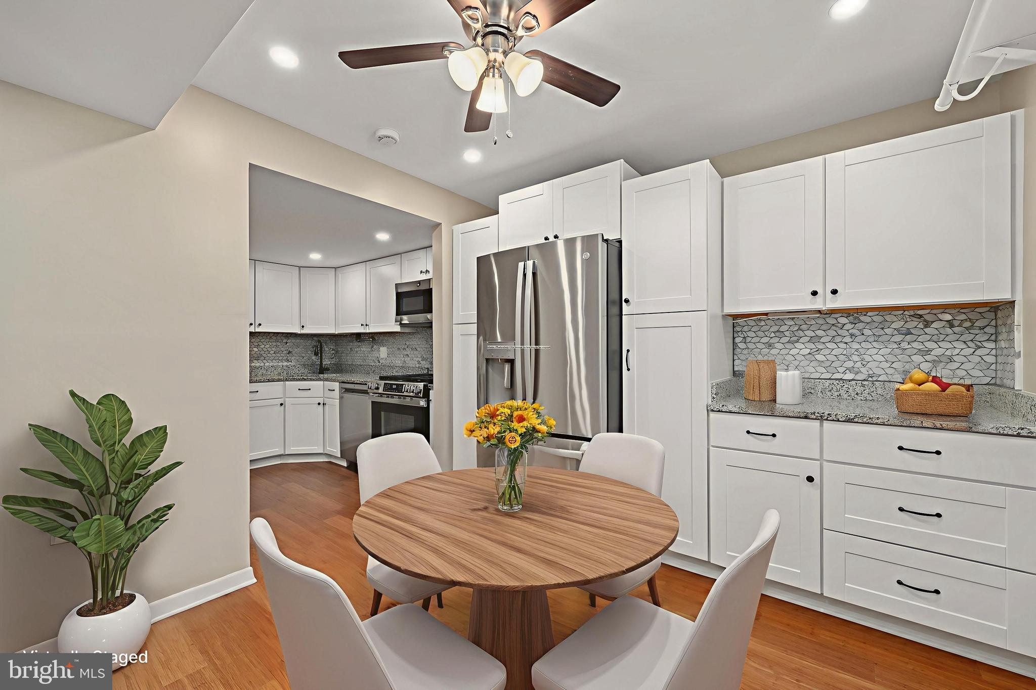 1405 NORTHGATE SQUARE 22B
