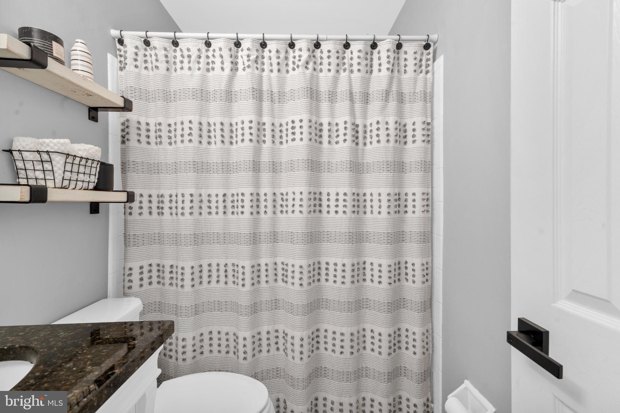 SOMERTON - Residential