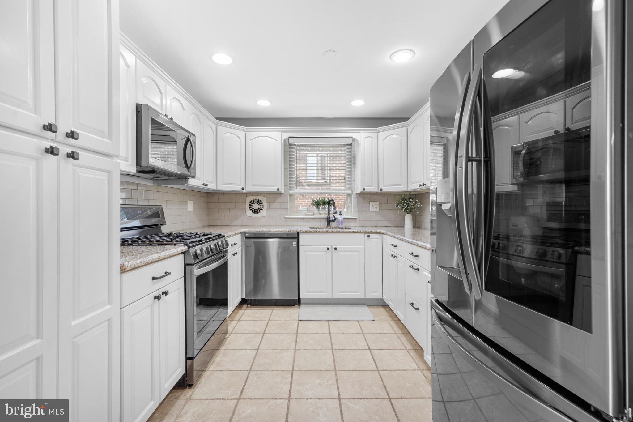 SOMERTON - Residential