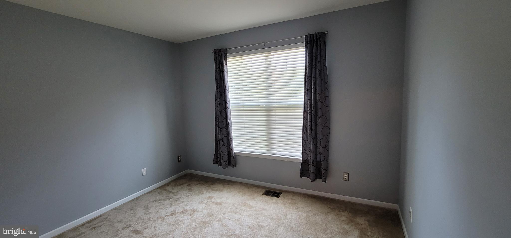 RIDGES AT BELMONT - Residential Lease