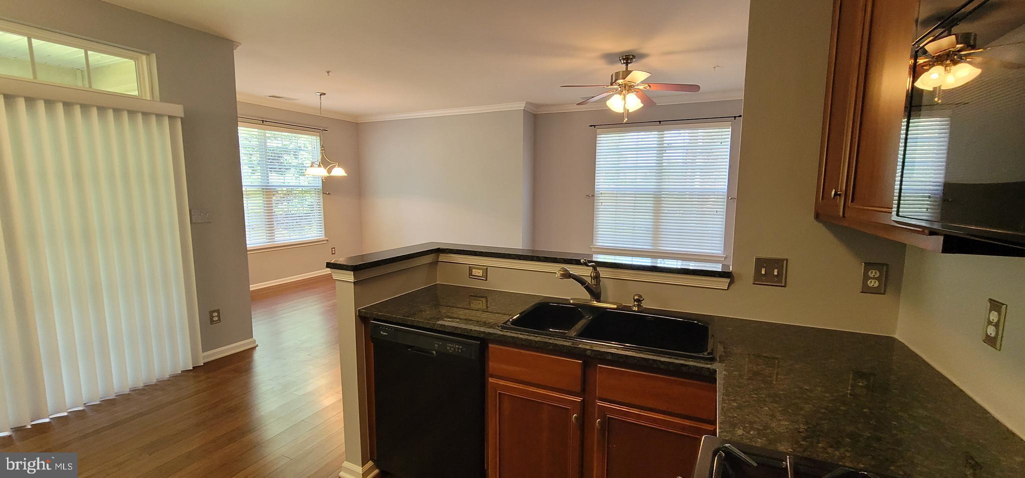 RIDGES AT BELMONT - Residential Lease