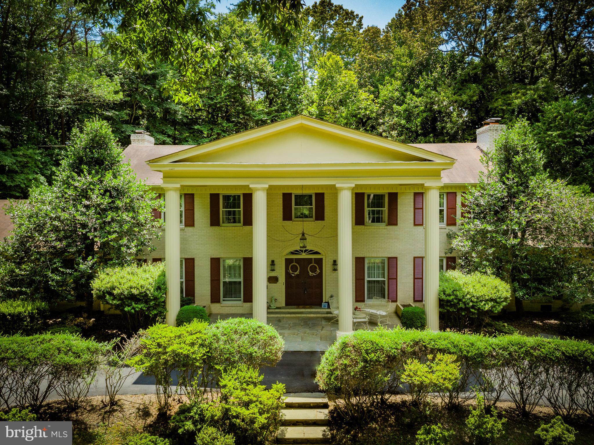SUMMERWIND - Residential