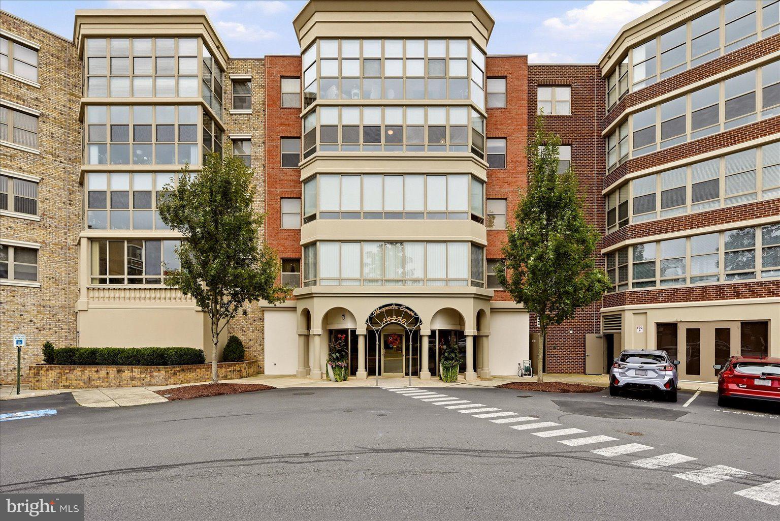 19370 MAGNOLIA GROVE SQUARE 212