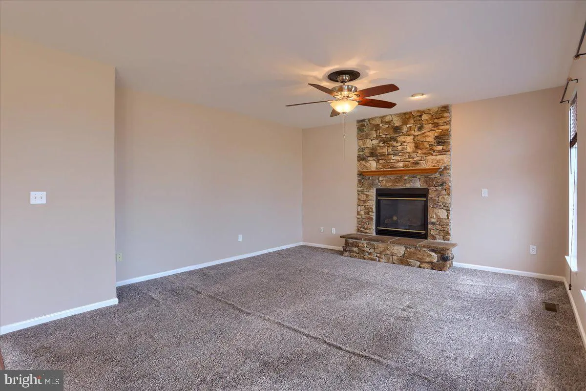 Hanover, Pennsylvania 17331, United States, 5 Bedrooms Bedrooms, ,5 BathroomsBathrooms,Residential,Pending,1448