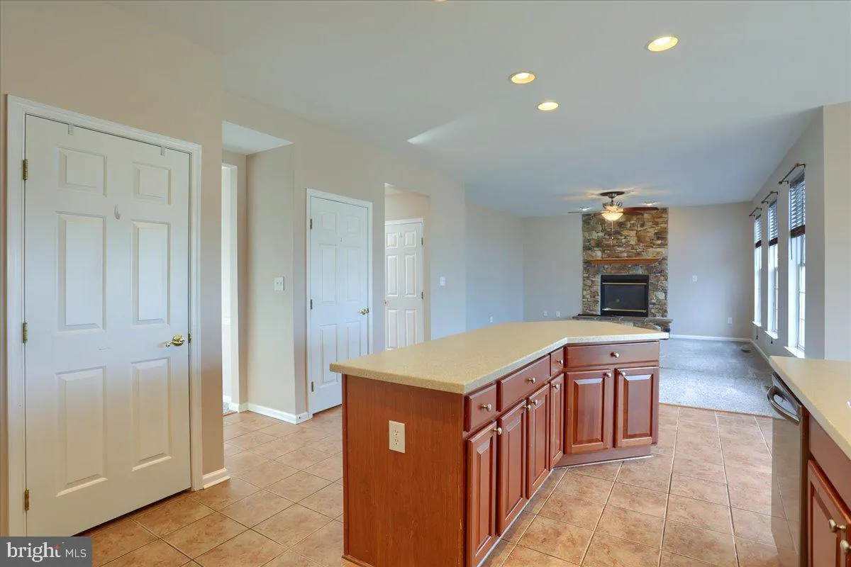 Hanover, Pennsylvania 17331, United States, 5 Bedrooms Bedrooms, ,5 BathroomsBathrooms,Residential,Pending,1448