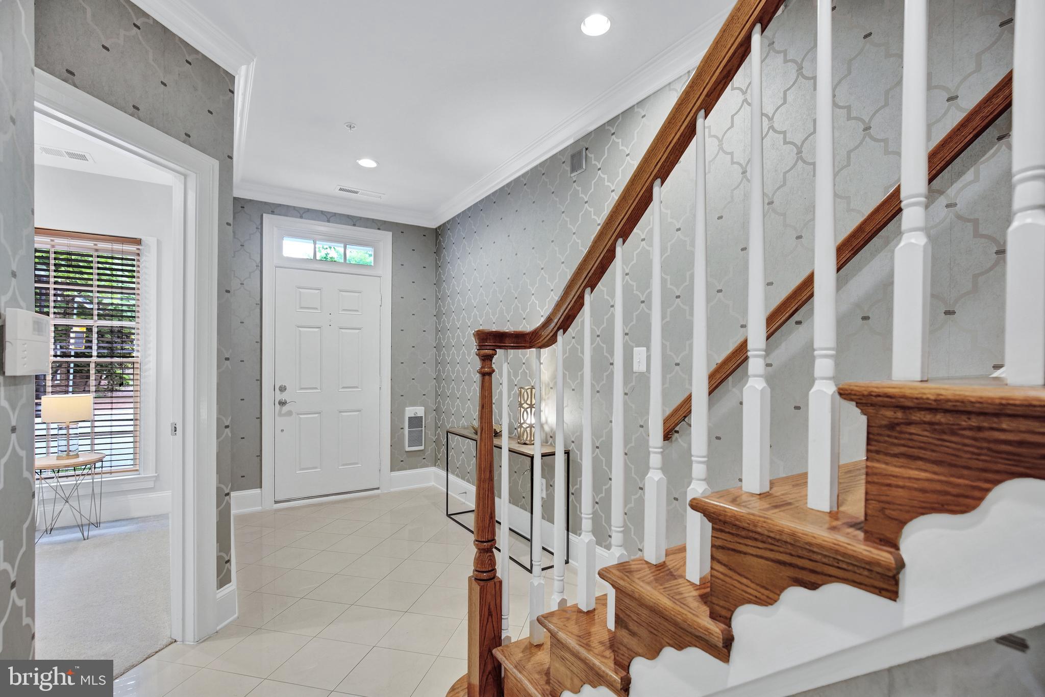 1762 POTOMAC GREENS DRIVE