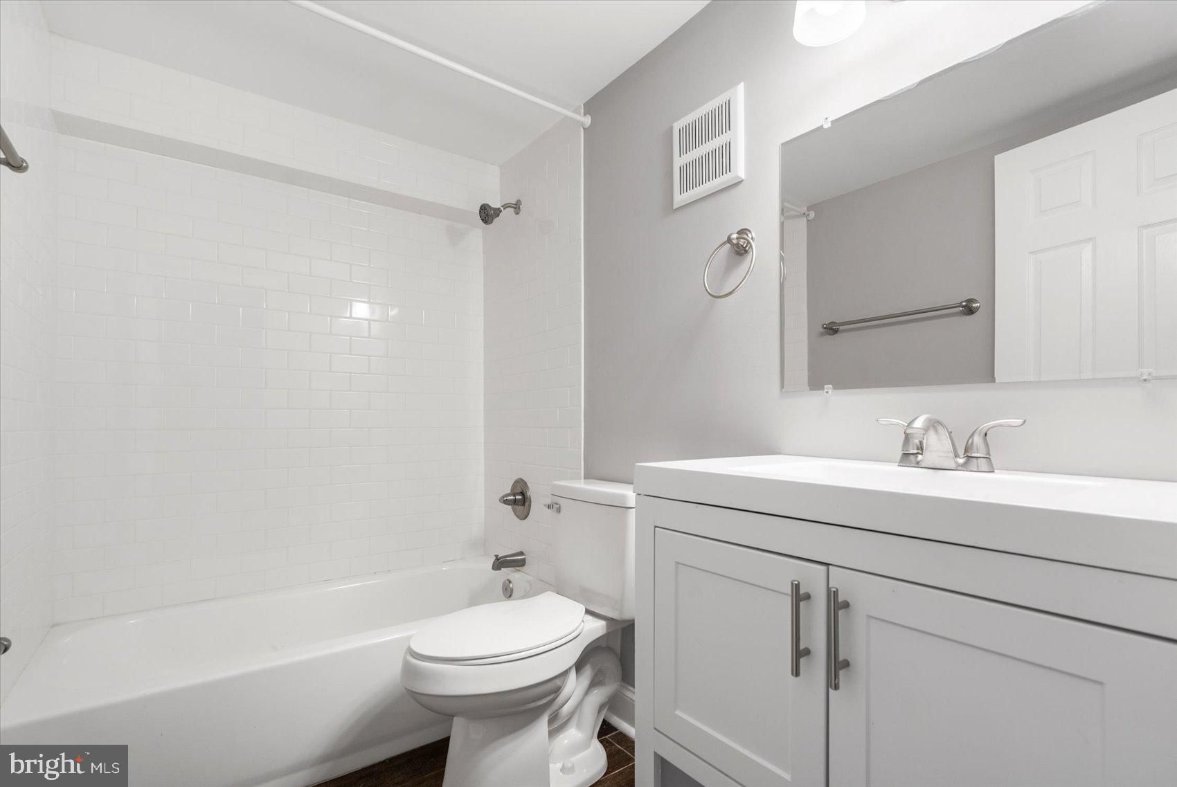 BREWERS HILL - Residential Lease