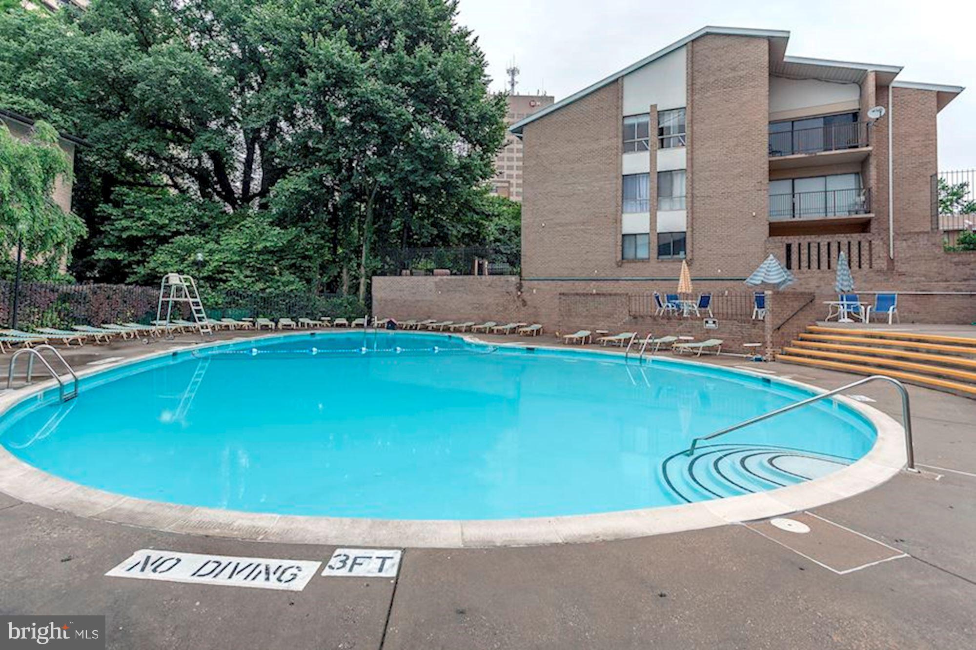 AMERICANA CENTRE - Residential