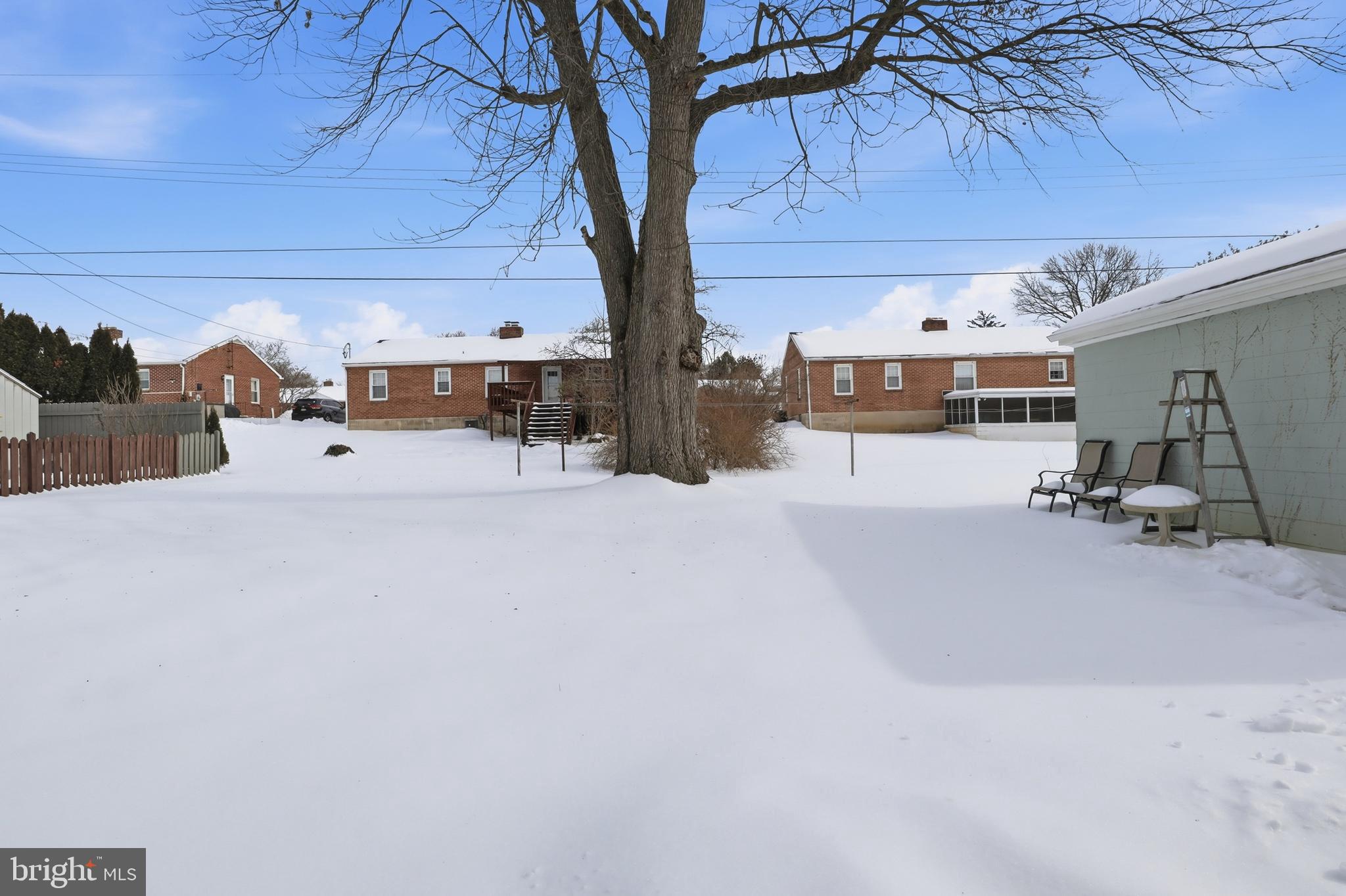 FAYFIELD - Residential