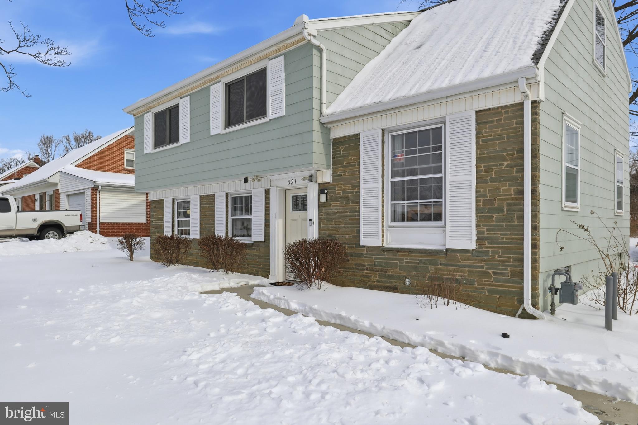 FAYFIELD - Residential