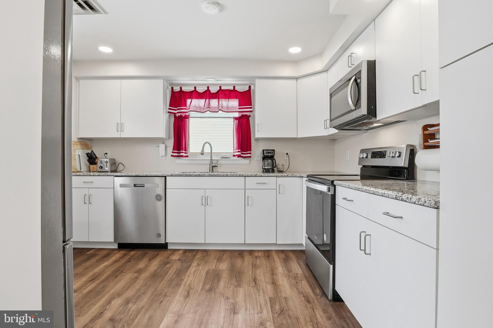 FAYFIELD - Residential