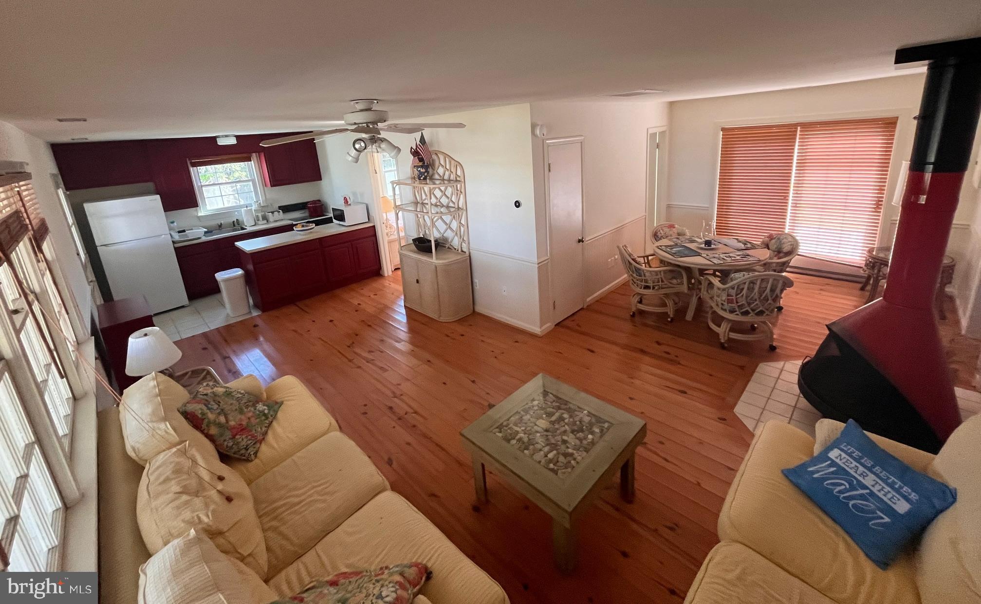 HAYS BEACH - Residential