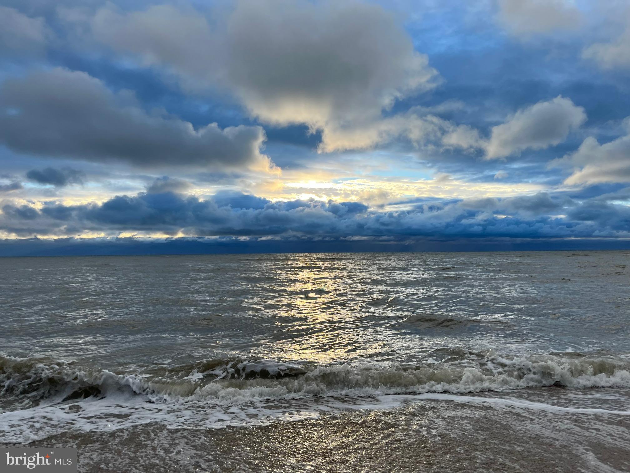 HAYS BEACH - Residential