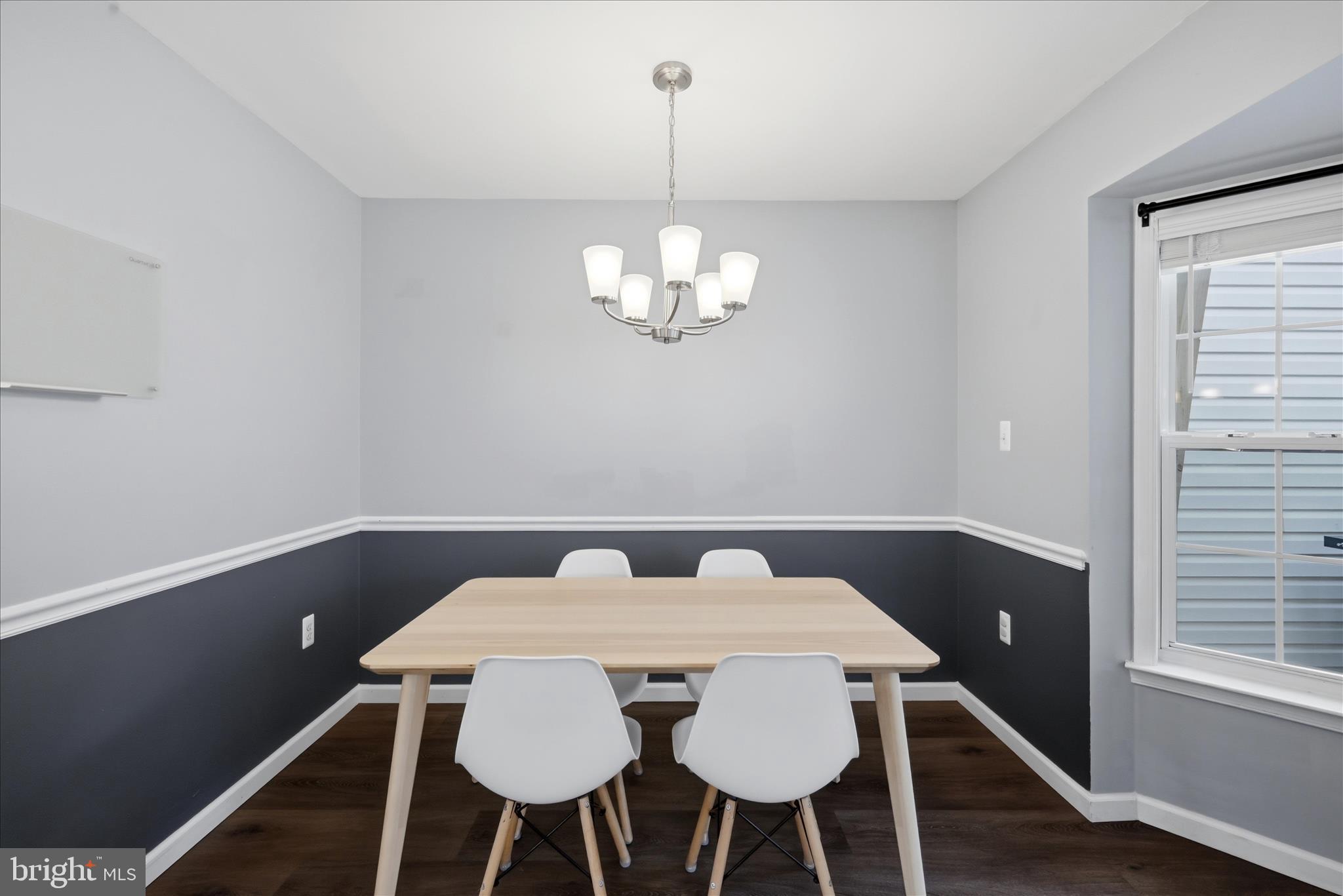 COUNTY GREEN - Residential