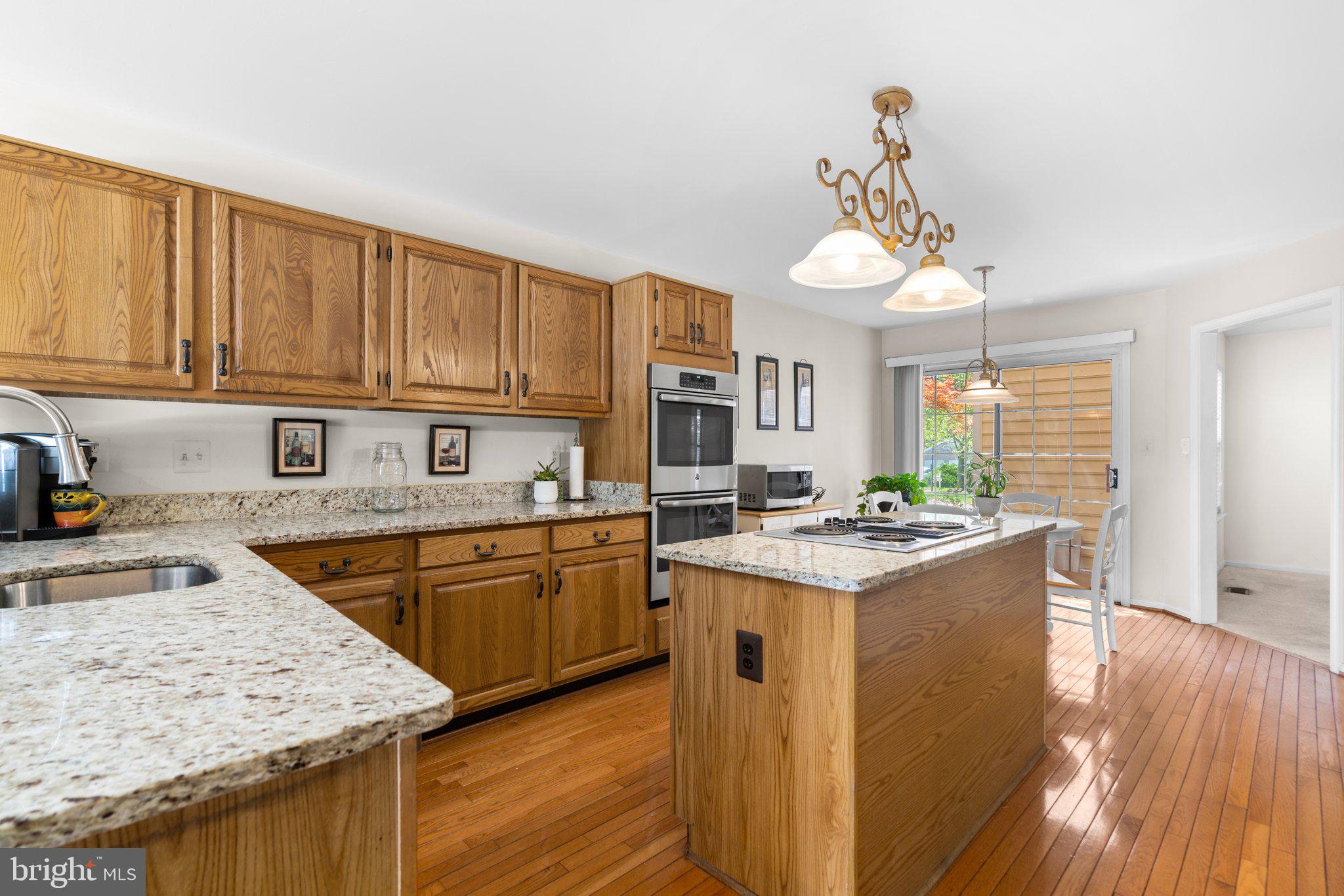 GABLE FIELD - Residential