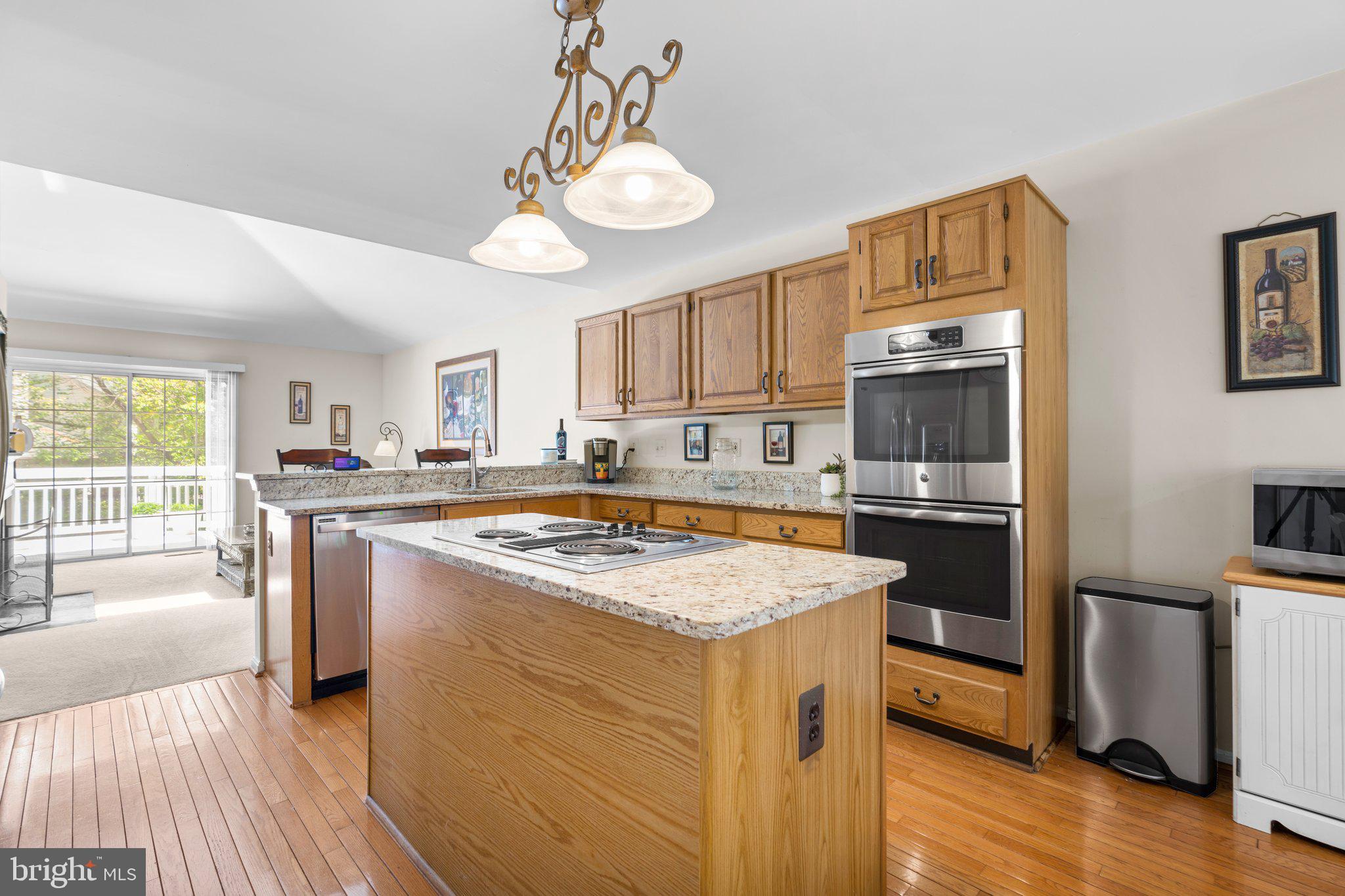 GABLE FIELD - Residential