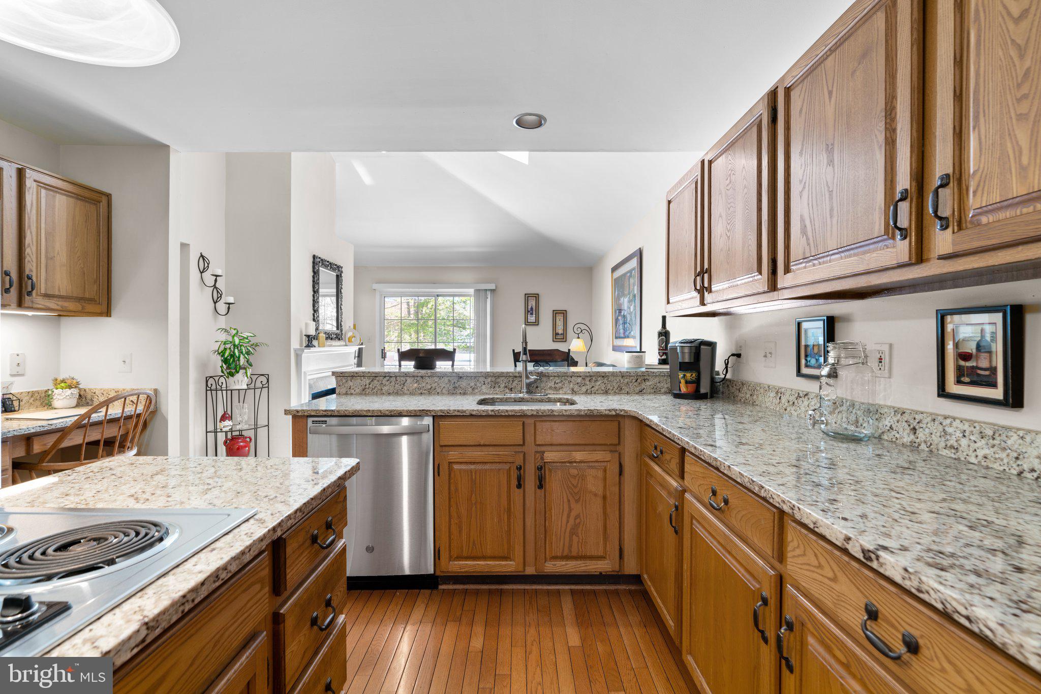 GABLE FIELD - Residential