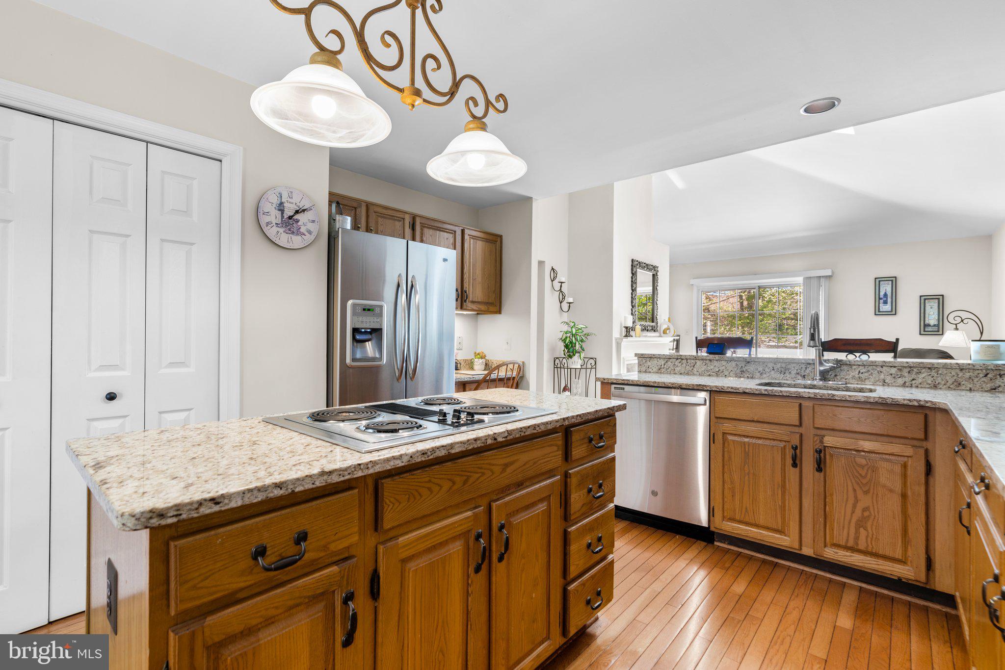 GABLE FIELD - Residential