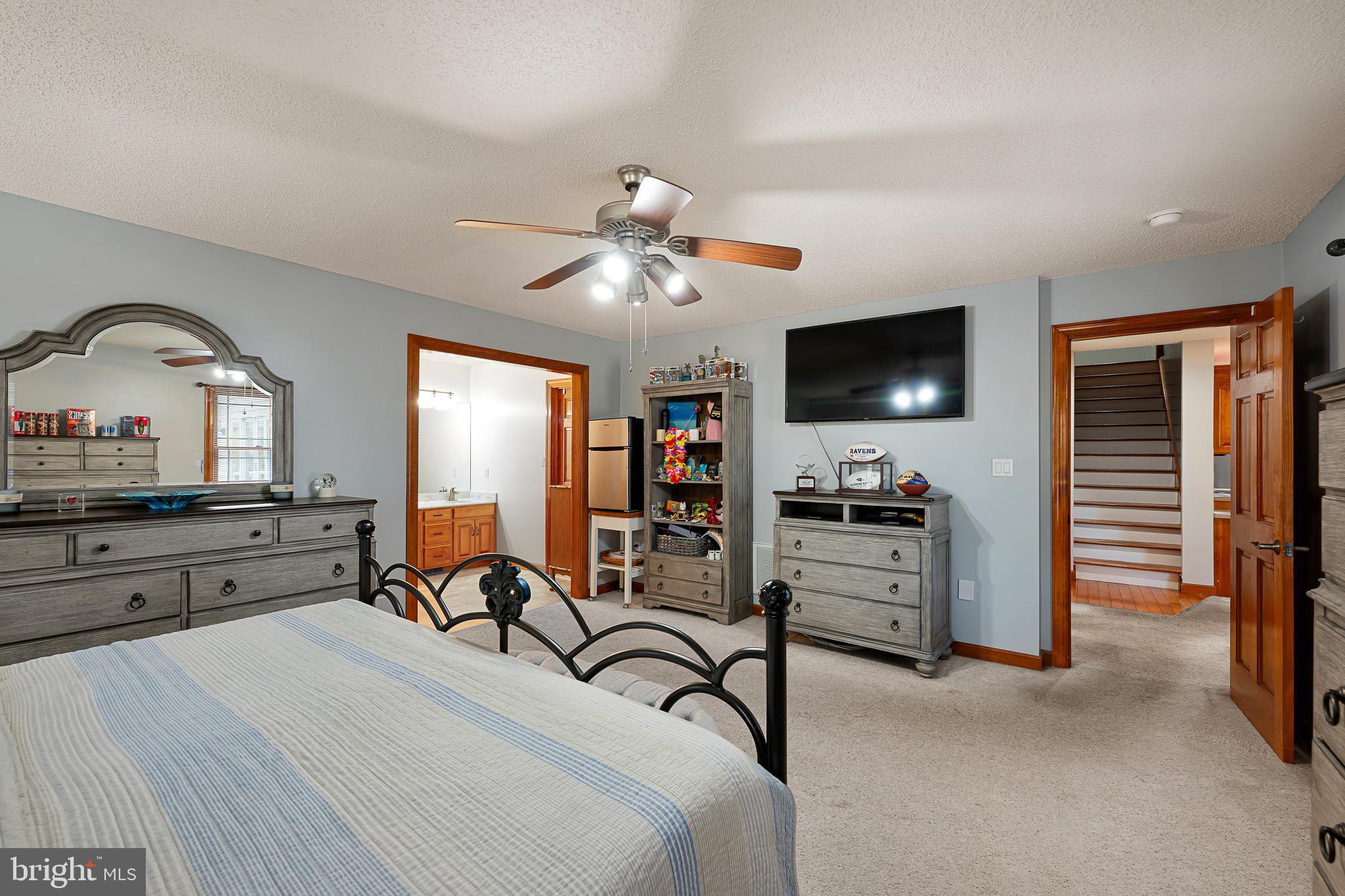 RIVERS END - Residential