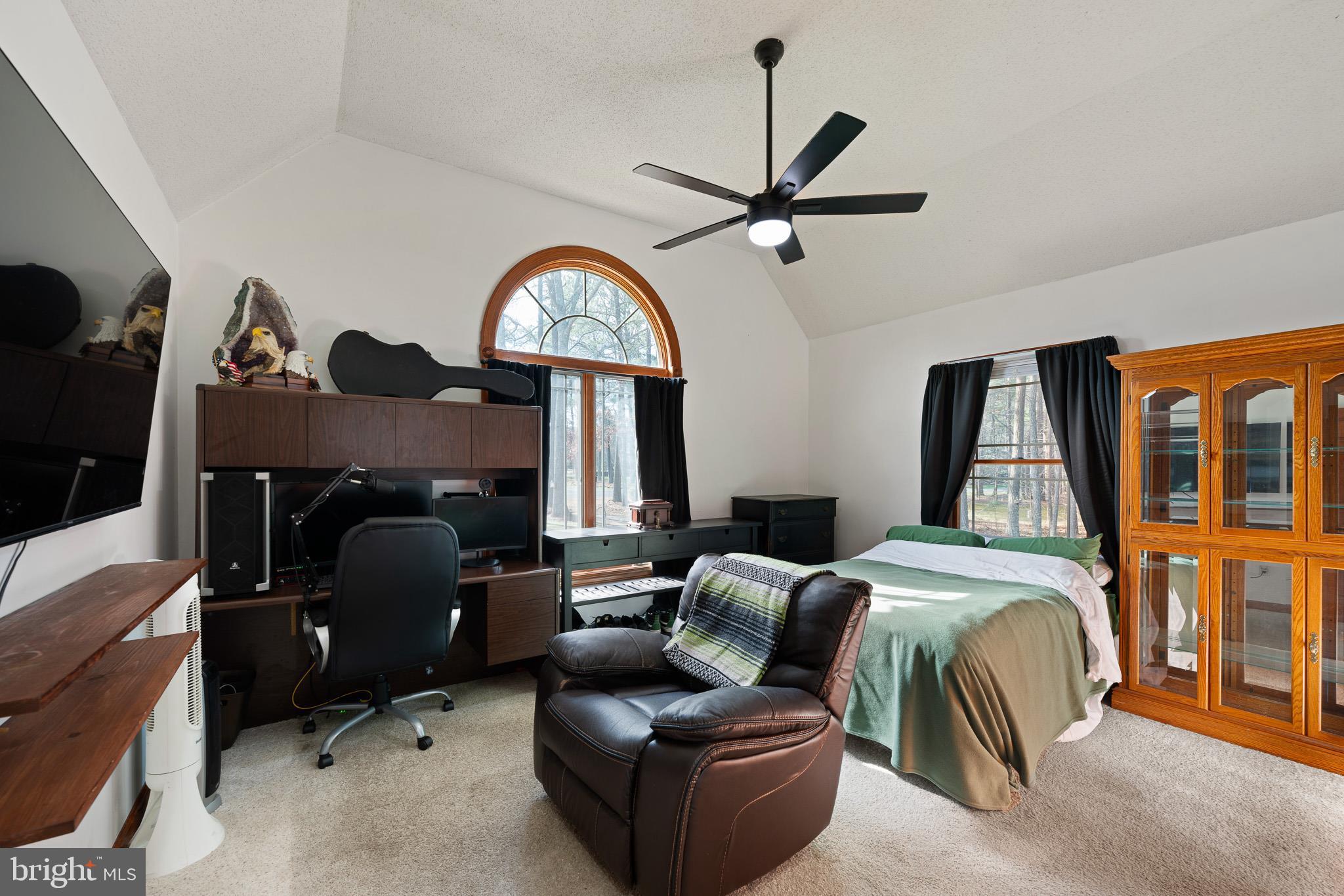 RIVERS END - Residential