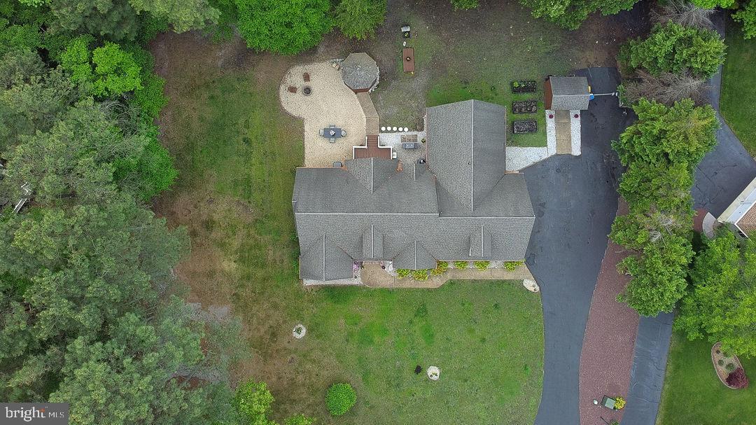 4 HIDDEN HILLS COURT