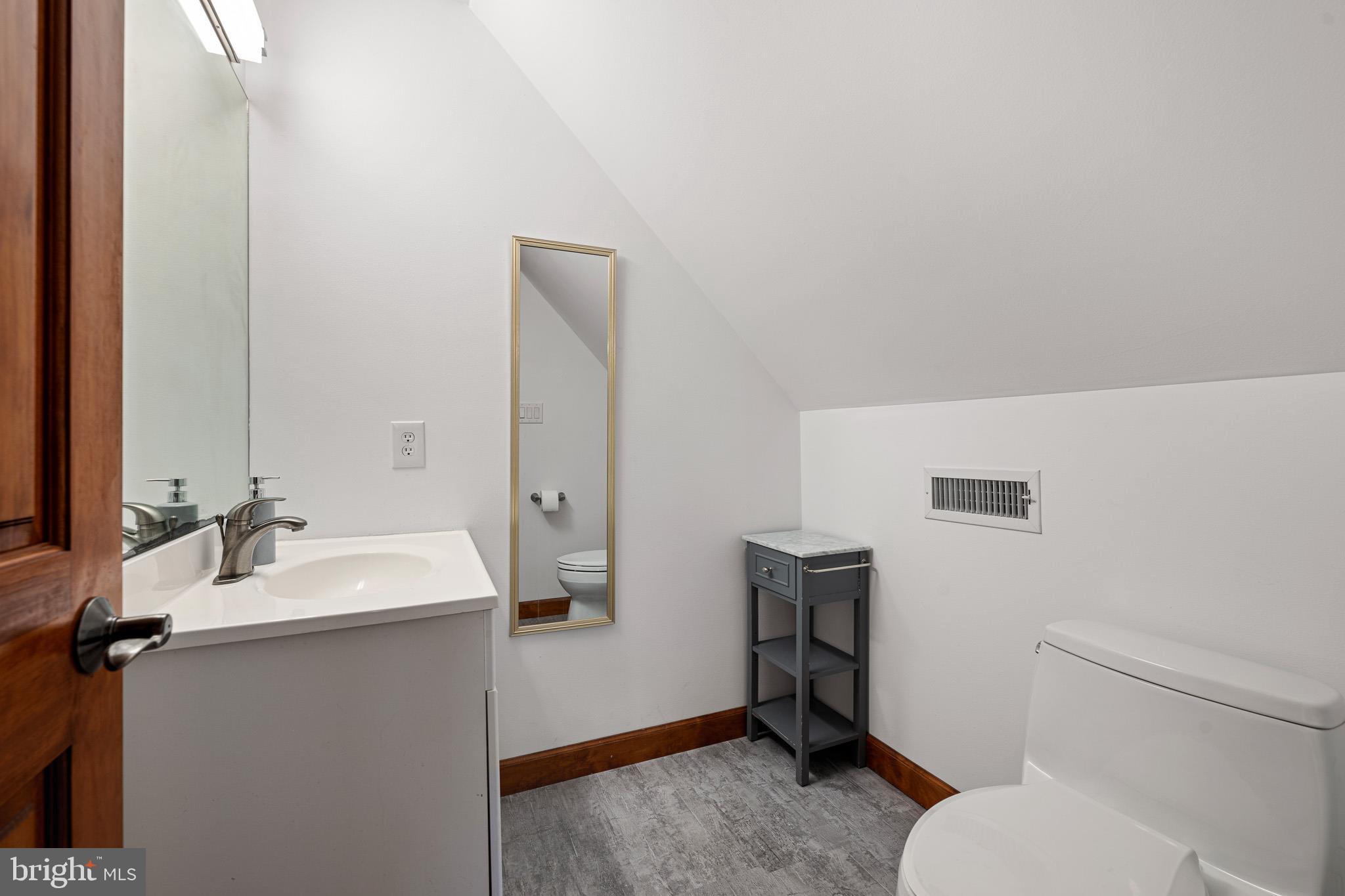 RIVERS END - Residential