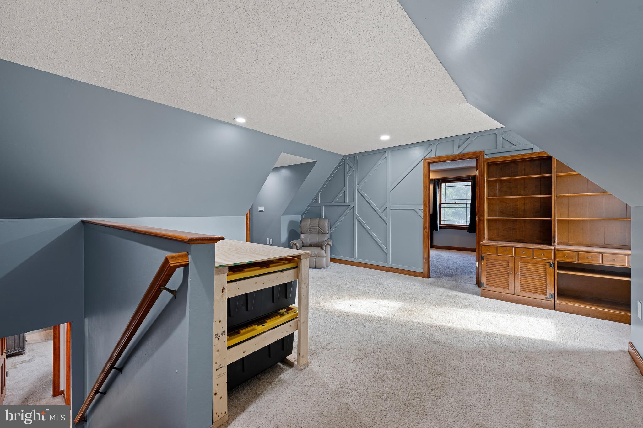 RIVERS END - Residential