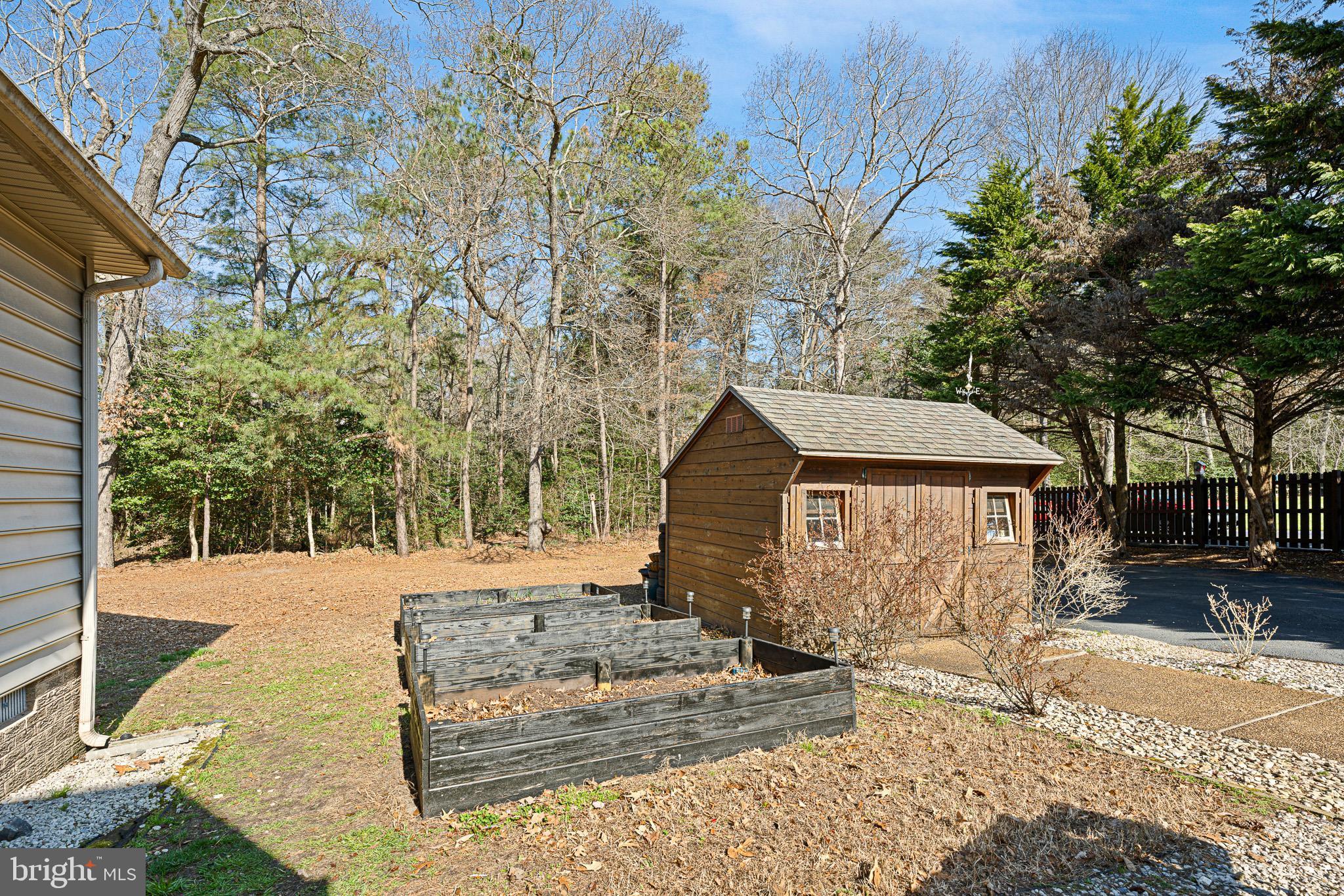 RIVERS END - Residential