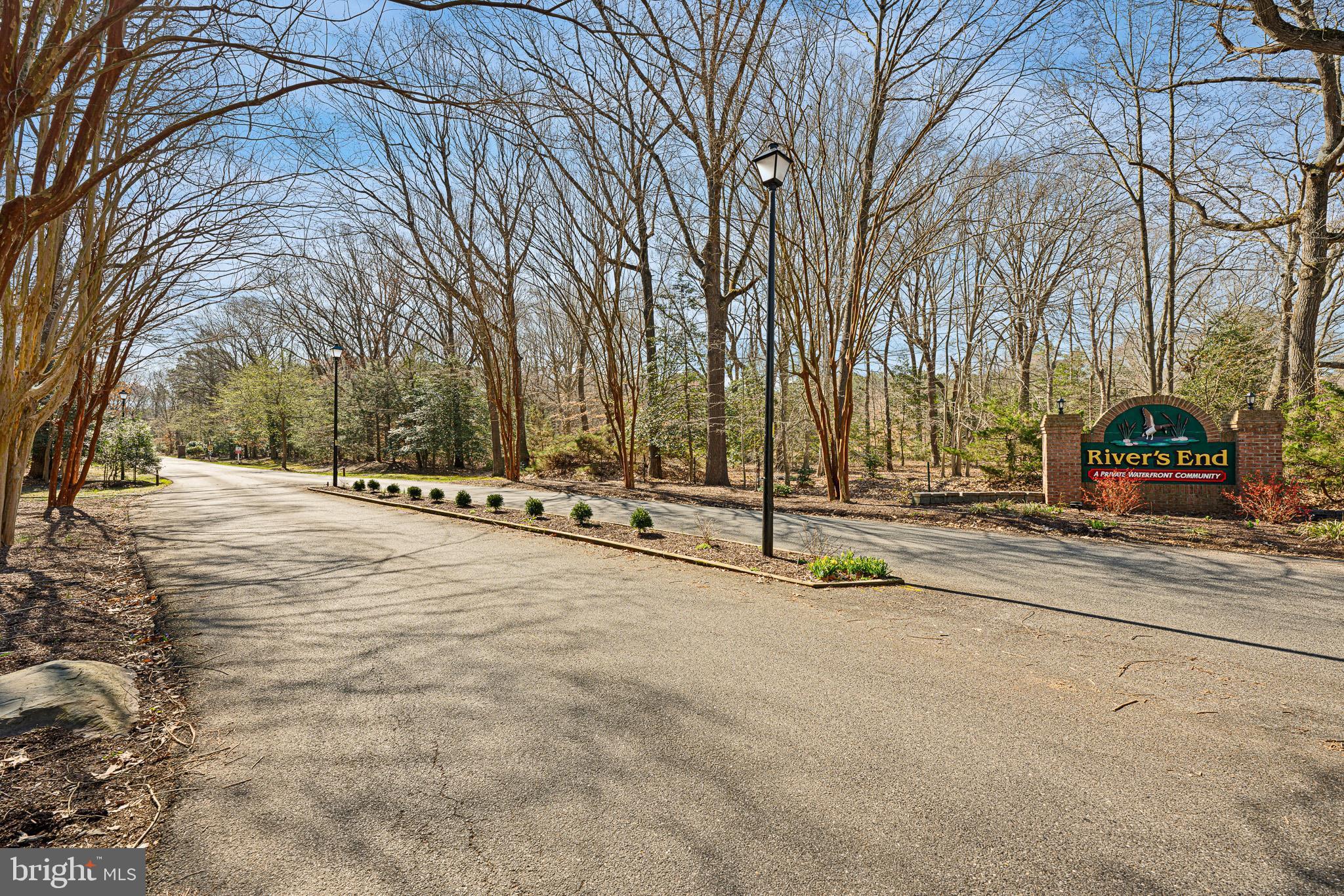 RIVERS END - Residential