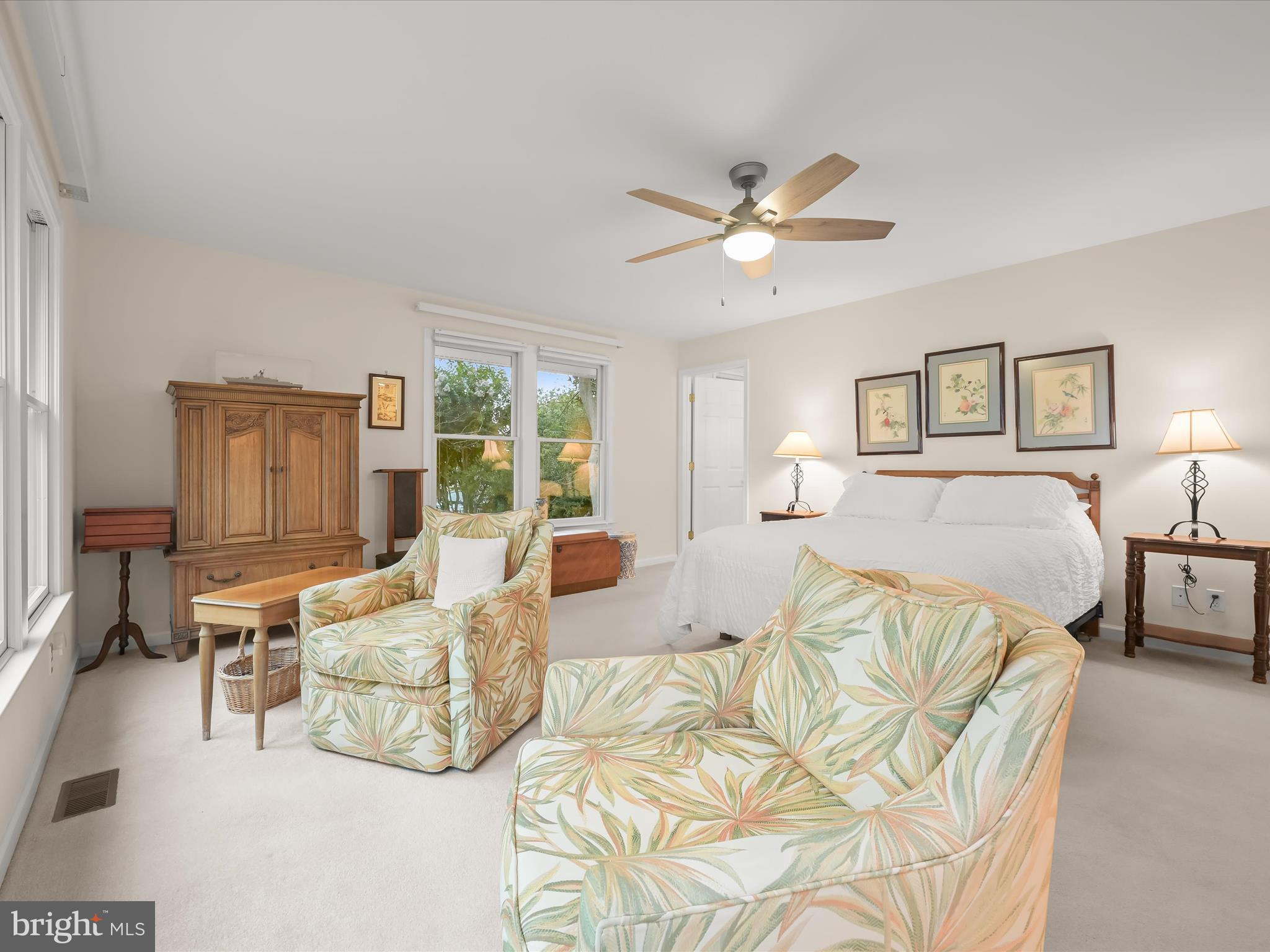 LONG POINT ON THE SEVERN - Residential