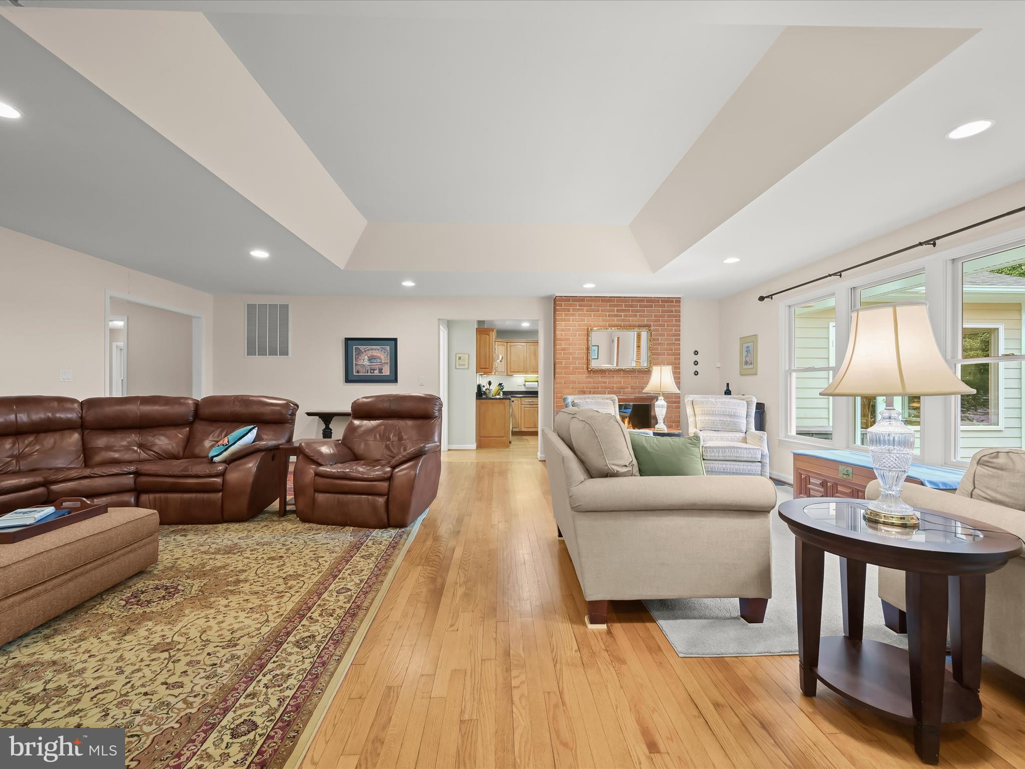 LONG POINT ON THE SEVERN - Residential