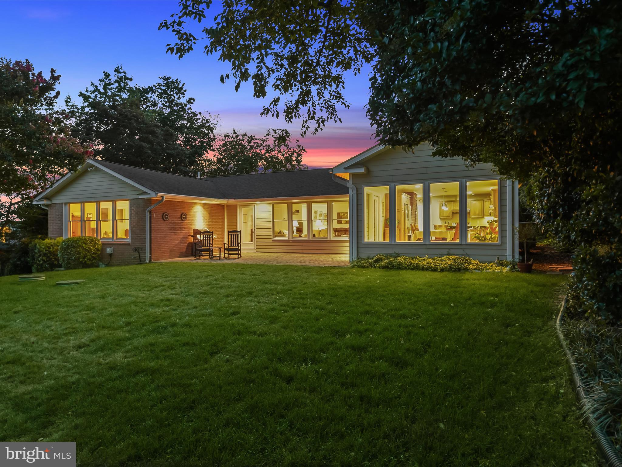 LONG POINT ON THE SEVERN - Residential