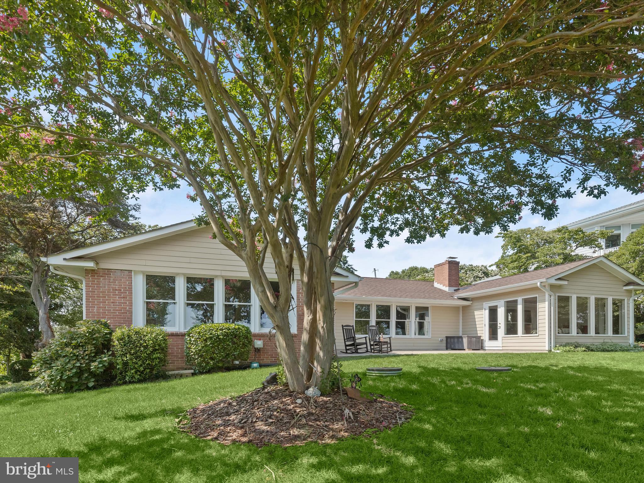 LONG POINT ON THE SEVERN - Residential