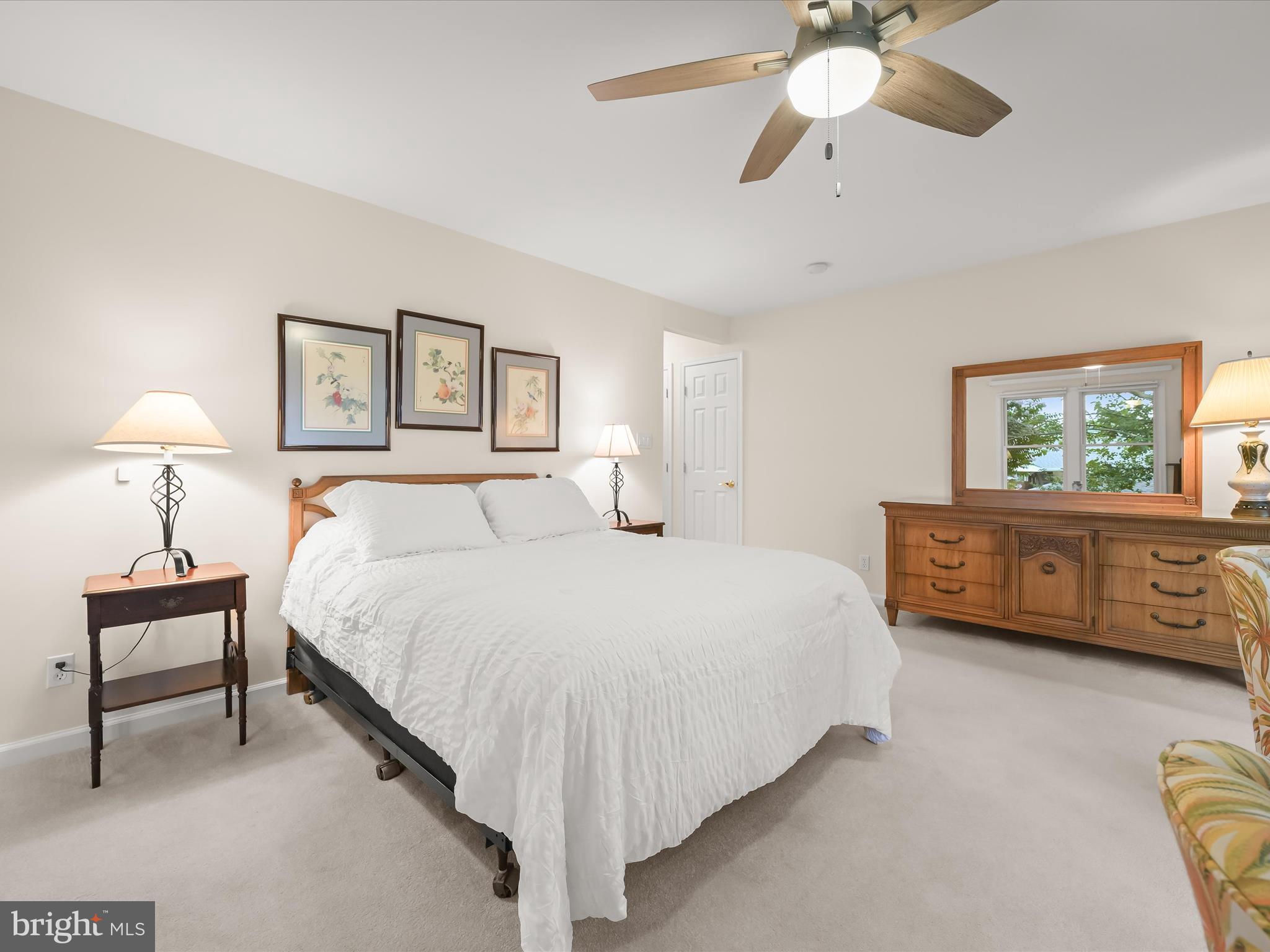 LONG POINT ON THE SEVERN - Residential