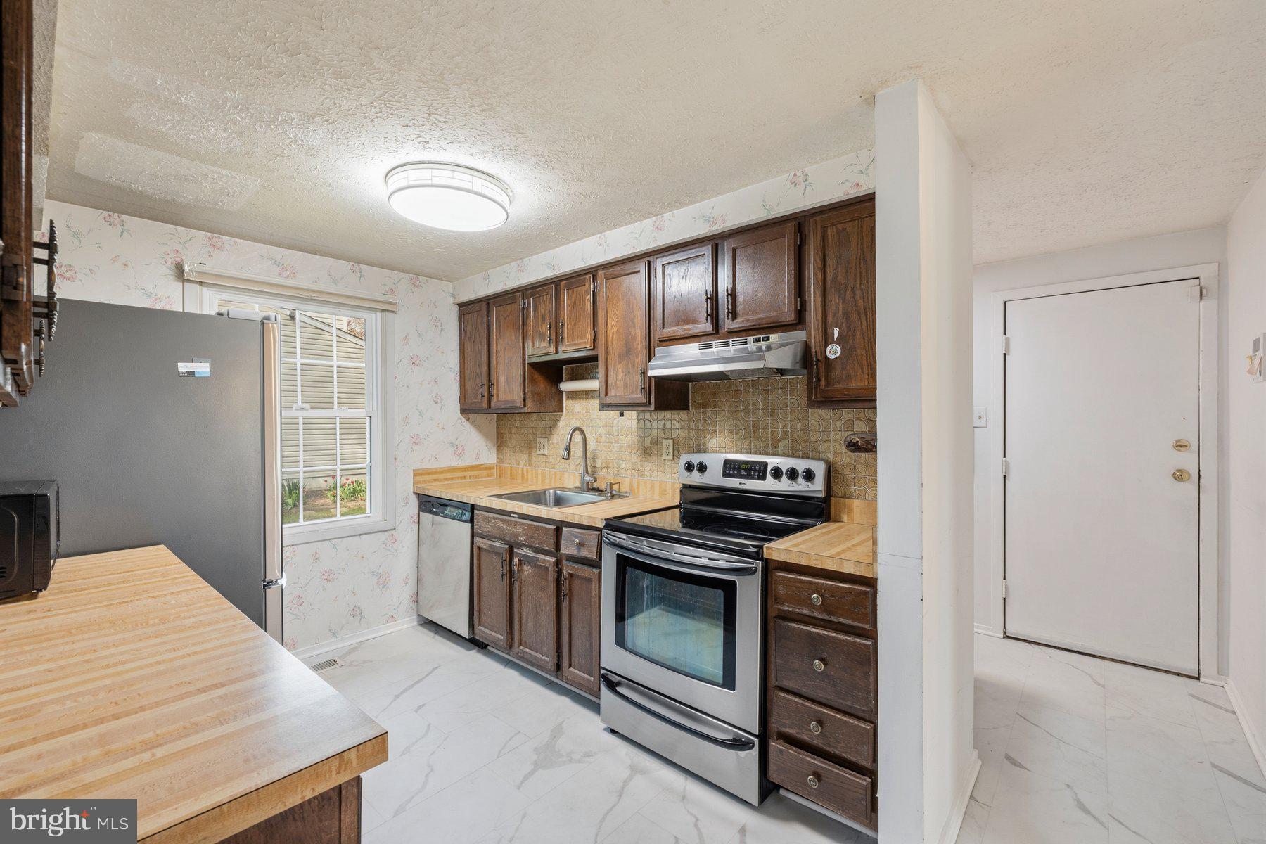 OWEN BROWN ESTATES - Residential