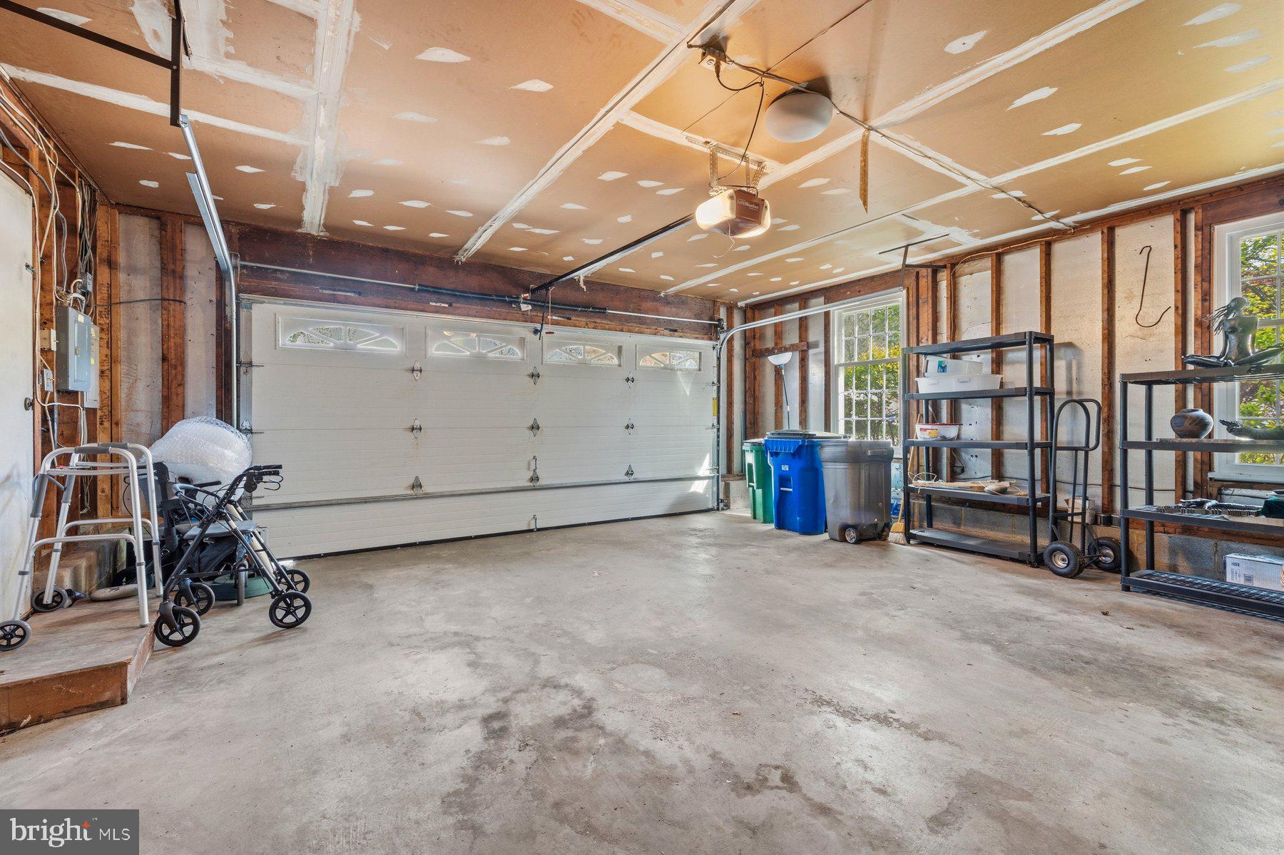 OWEN BROWN ESTATES - Residential