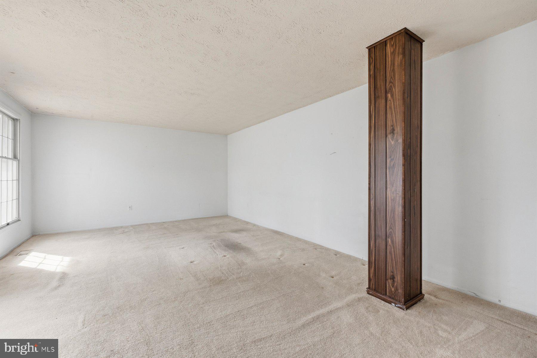 9575 ANGELINA CIRCLE