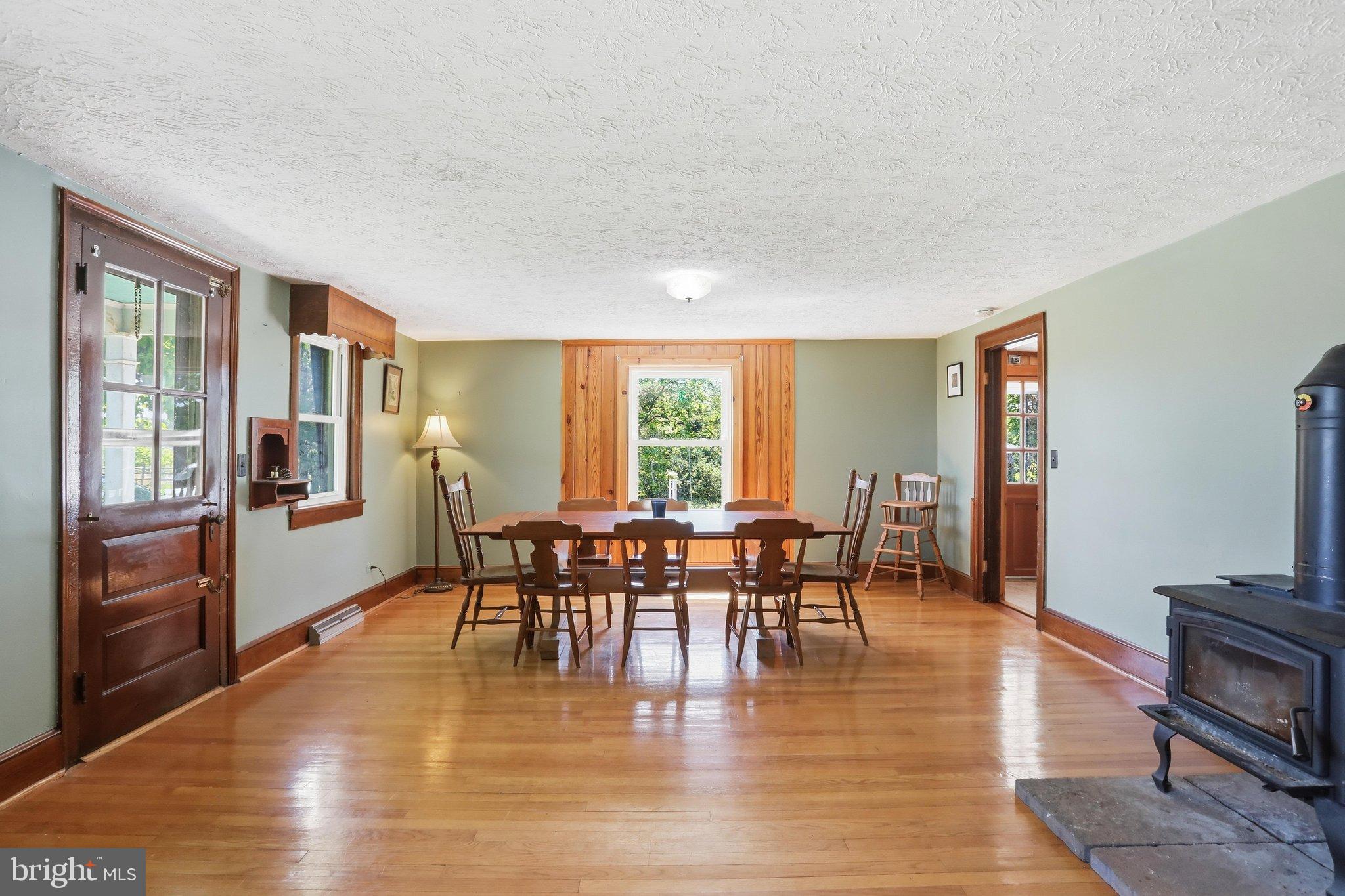 1604 DOUBLE CHURCH ROAD
