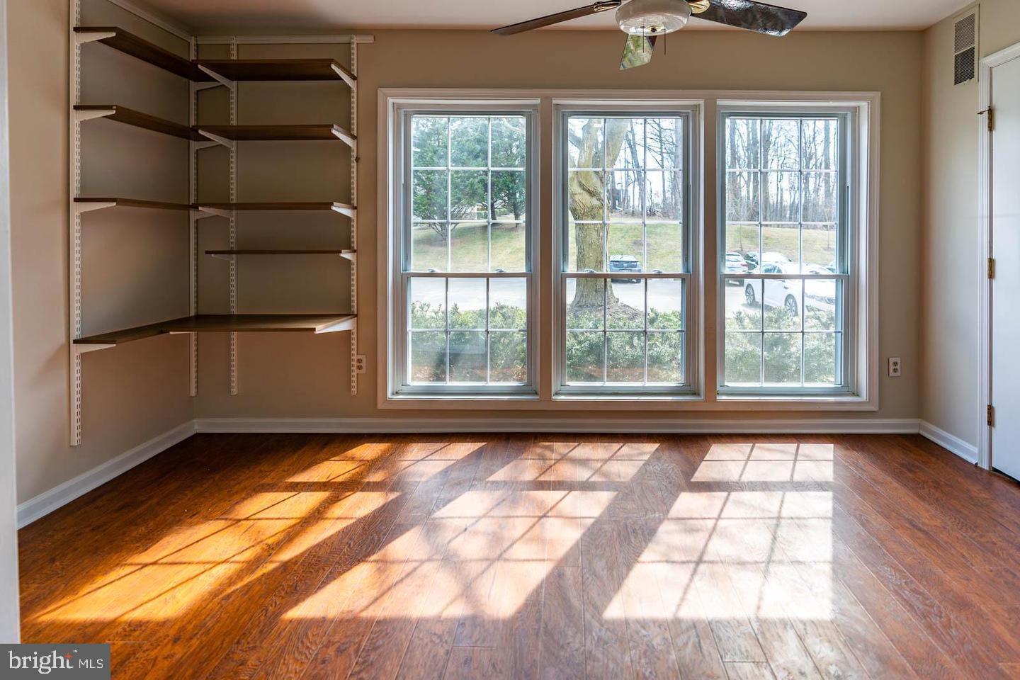 WILLOW POINT - Residential Lease