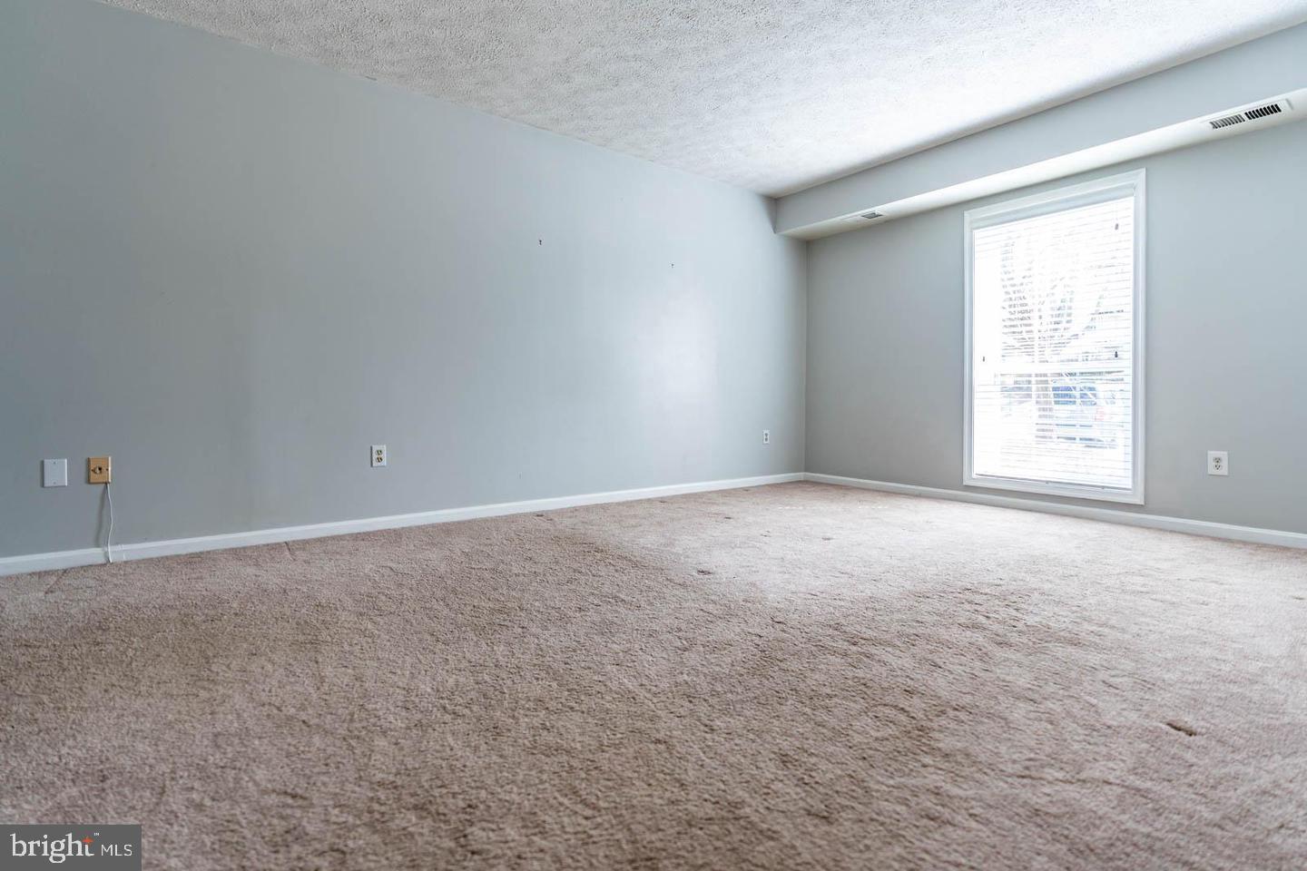 WILLOW POINT - Residential Lease