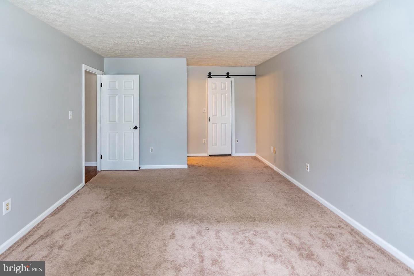 WILLOW POINT - Residential Lease