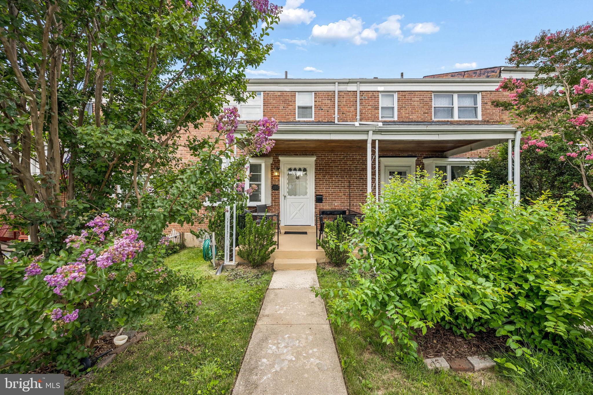 230 RIDGE AVENUE