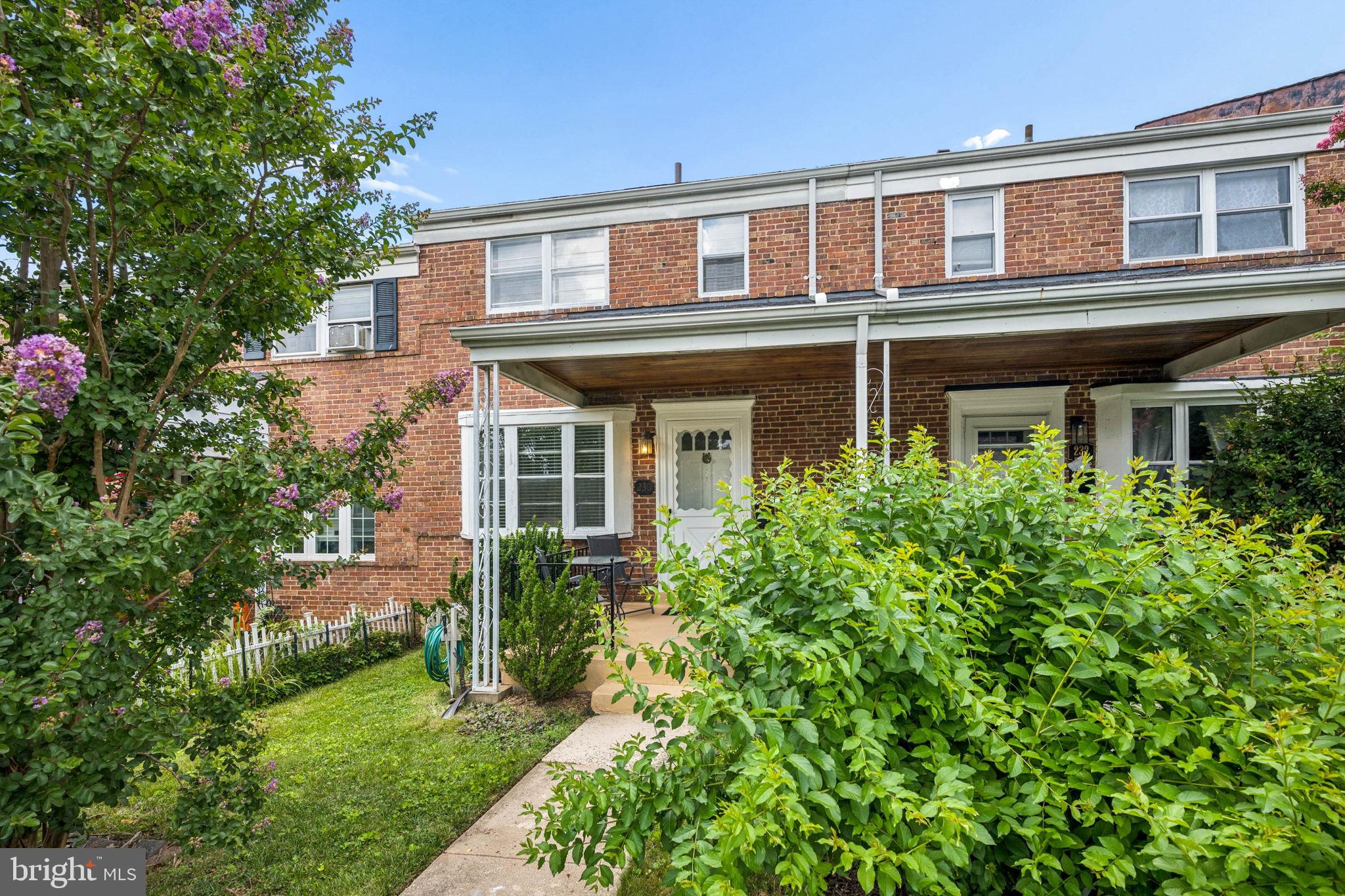 230 RIDGE AVENUE