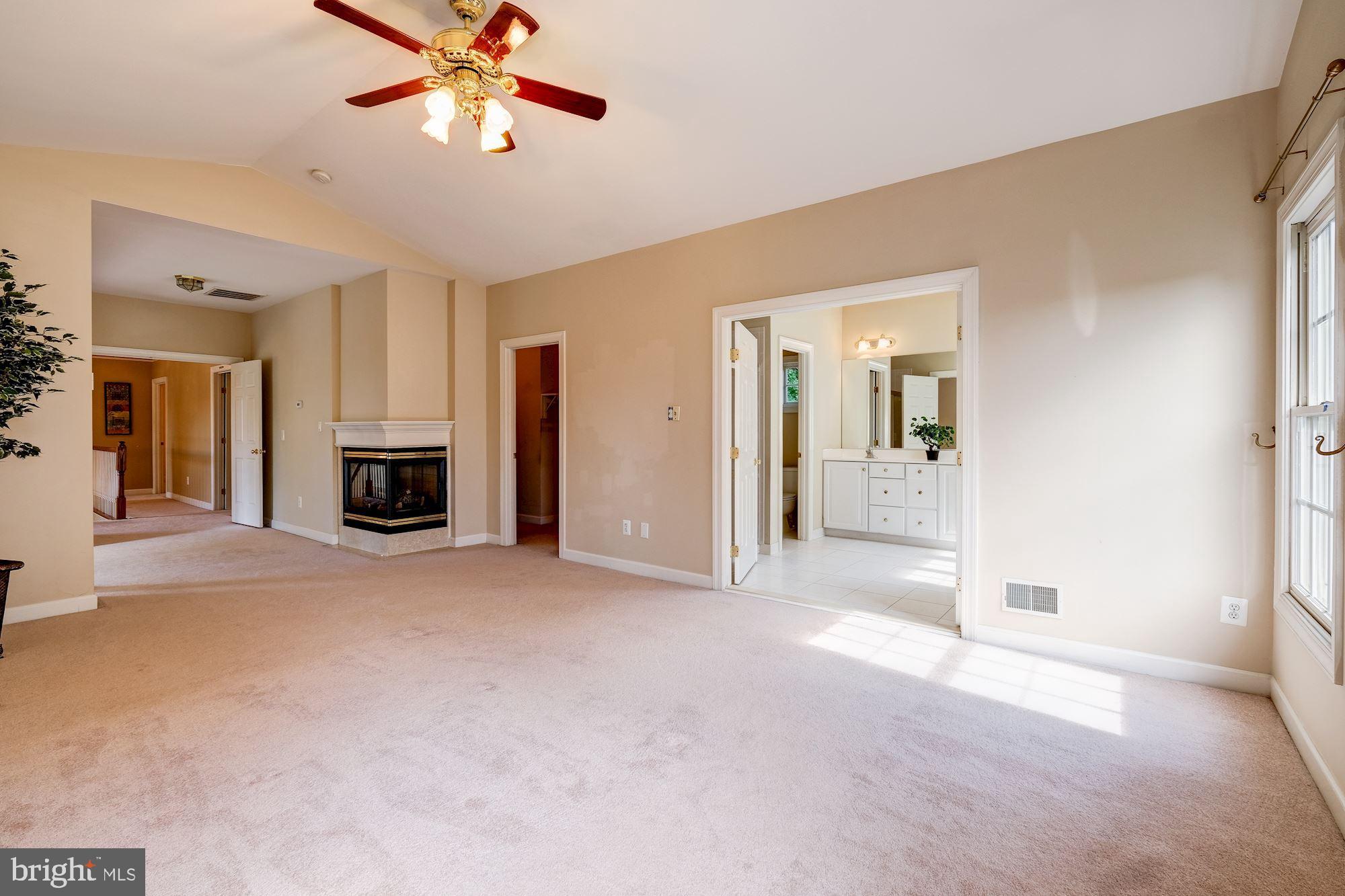 BERKSHIRE WOODS - Residential