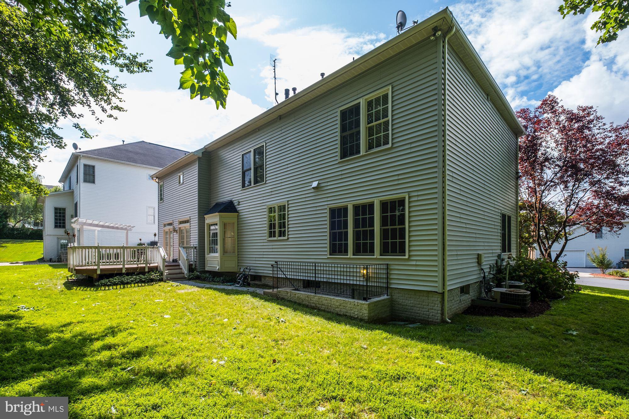 BERKSHIRE WOODS - Residential