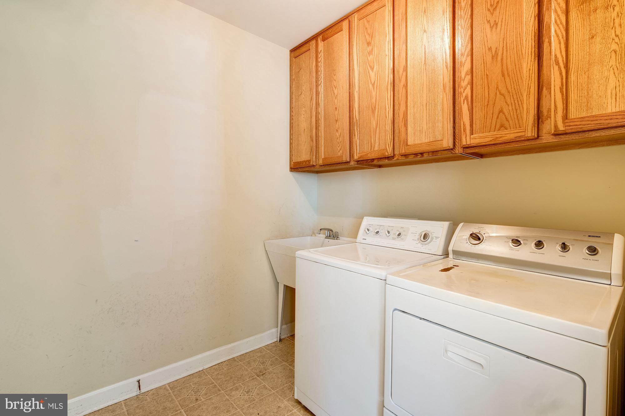 BERKSHIRE WOODS - Residential