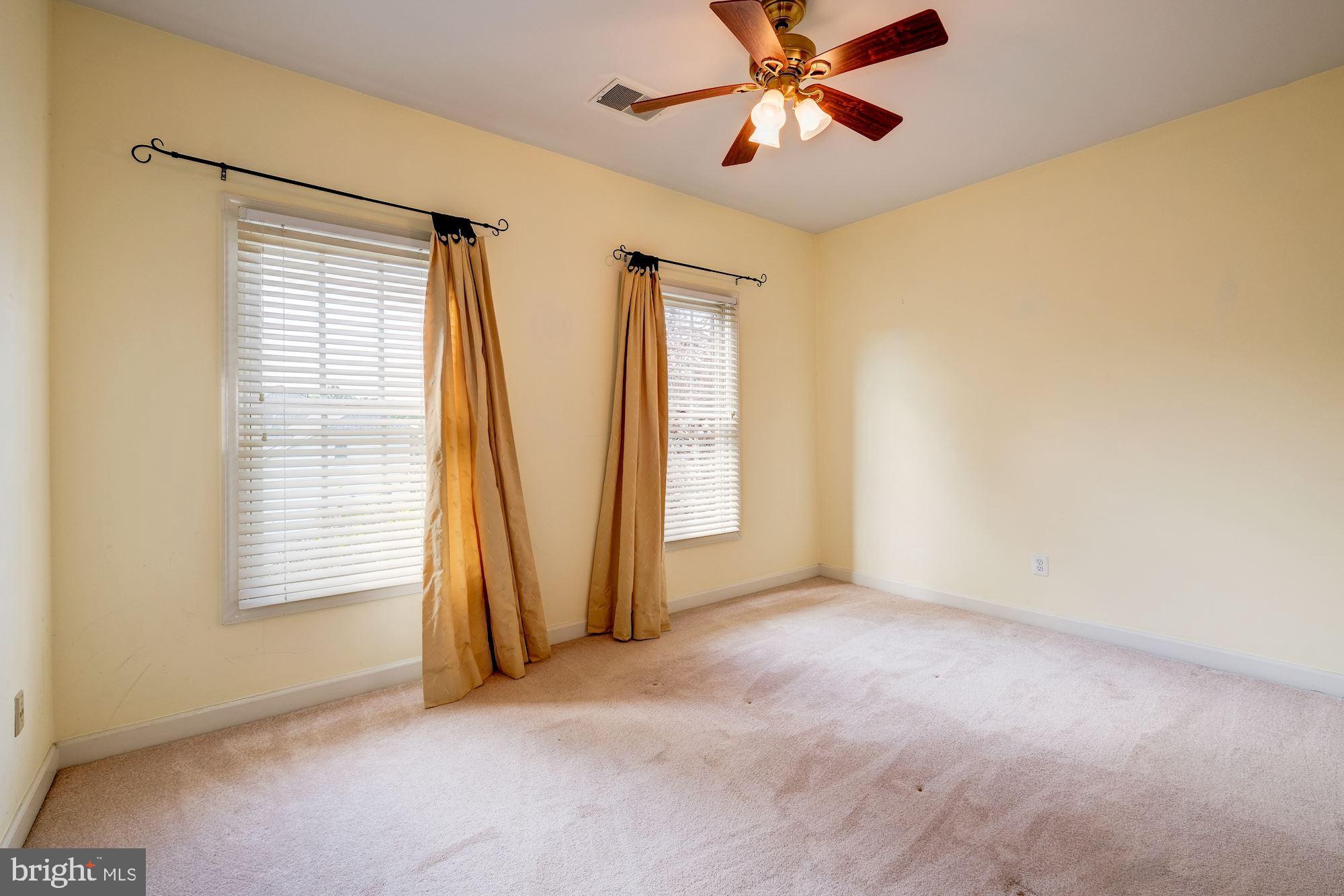 BERKSHIRE WOODS - Residential